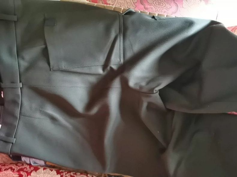 Loewe Loewe size 44 Dark green casual pants men's pants all wool Size US 28 / EU 44 - 2 Thumbnail