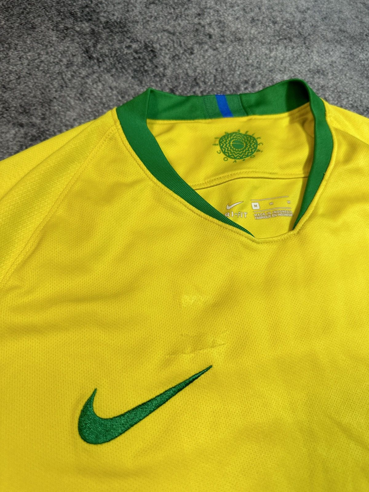 Nike × Vintage Vintage Nike Brazil Soccer Jersey Blokecore Style Rare M Size US M / EU 48-50 / 2 - 3 Thumbnail