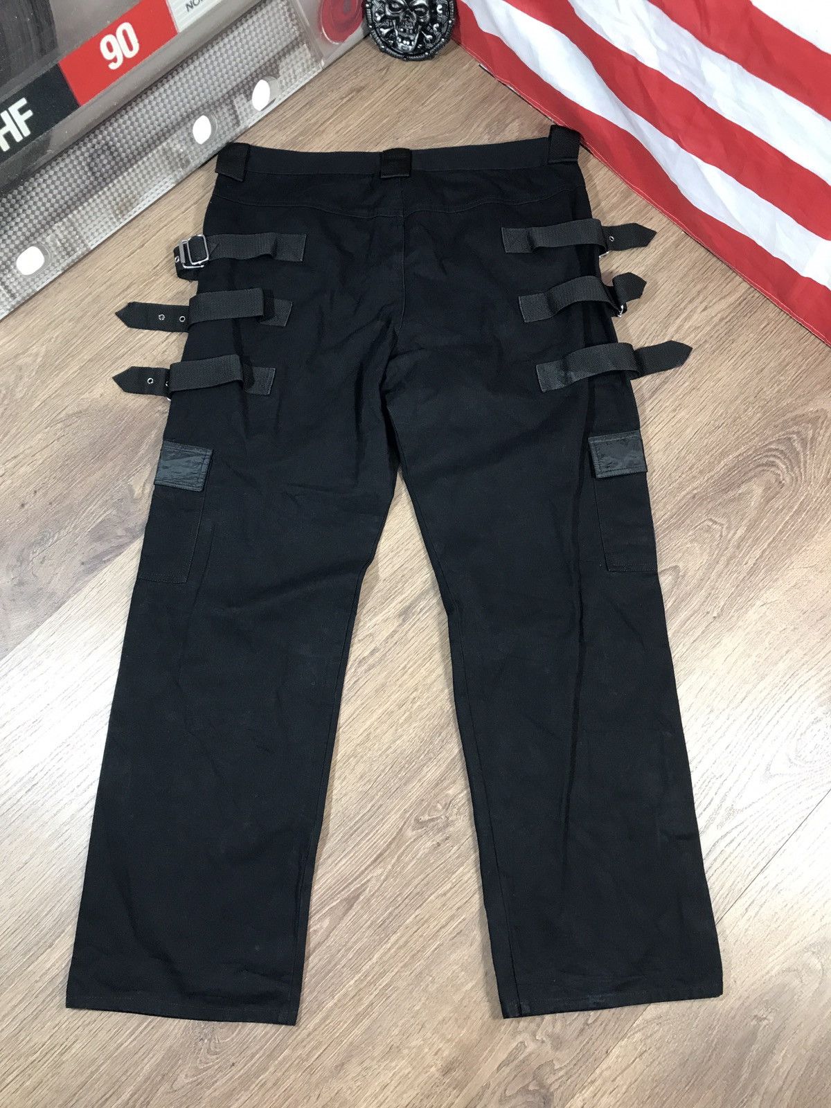 Japanese Brand Multipocket Avant Garde Pants Size US 38 / EU 54 - 12 Thumbnail