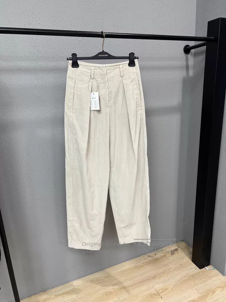 Brunello Cucinelli Brunello Cucinelli Corduroy Casual Pants Size 25" / US 0 / IT 36 - 1 Thumbnail