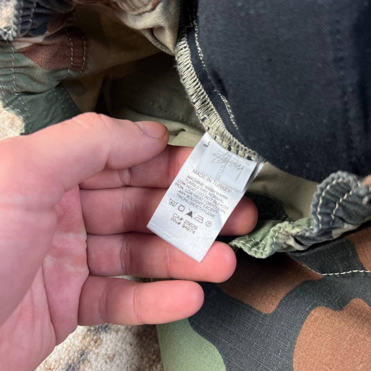 Stussy Stussy Mini Logo Vintage Camo Baggy Parachute Pants Size US 30 / EU 46 - 7 Thumbnail
