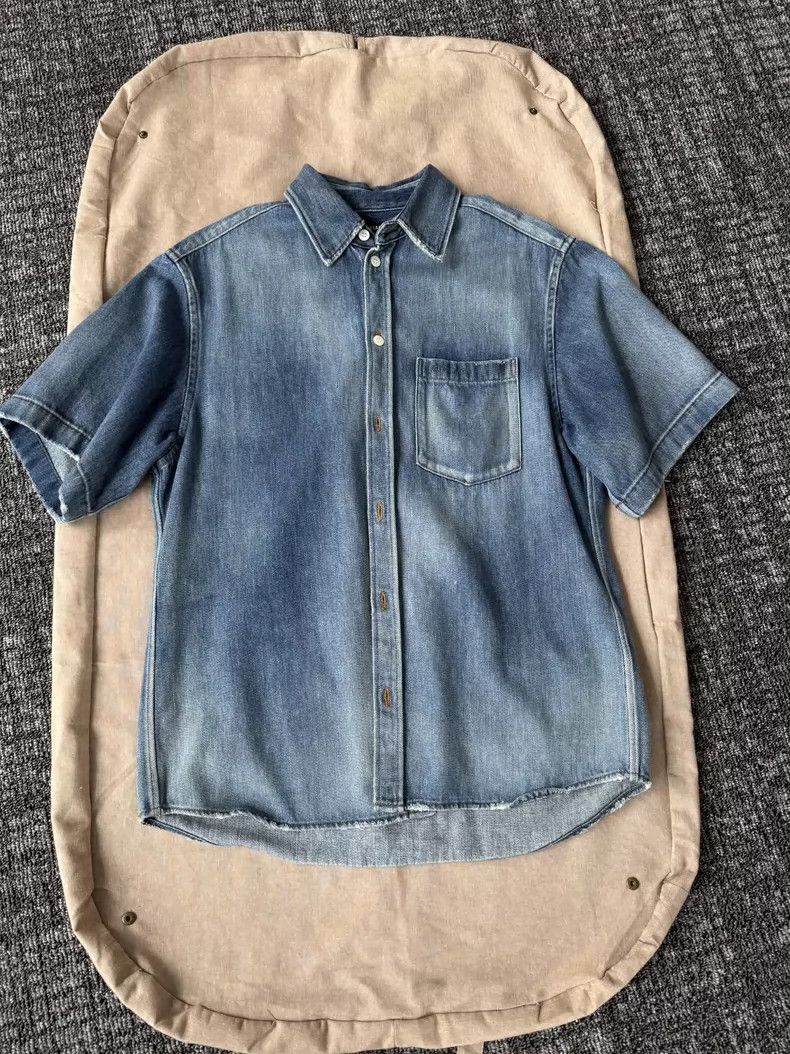 Balenciaga Balenciaga Pocket Logo Embroidered Deep Blue Denim Short S Size US S / EU 44-46 / 1 - 1 Thumbnail