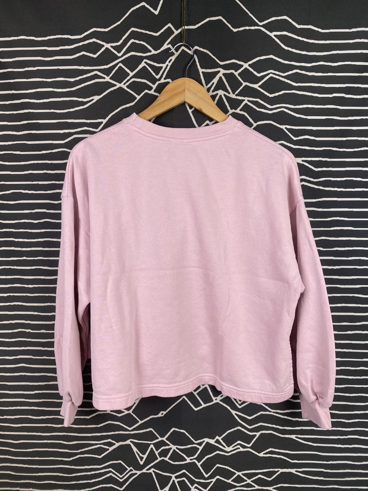 Anna Sui Anna Sui X GU Crop Top Sweatshirt Size S / US 4 / IT 40 - 2 Thumbnail