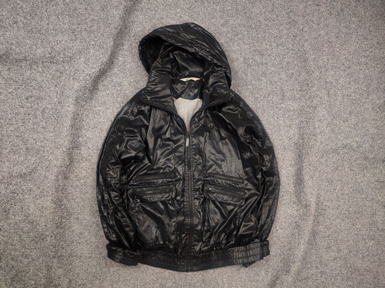 Adidas Adidas Vintage 00s all black Multi Pocket Bomber Jacket Y2K Size S / US 4 / IT 40 - 1 Thumbnail