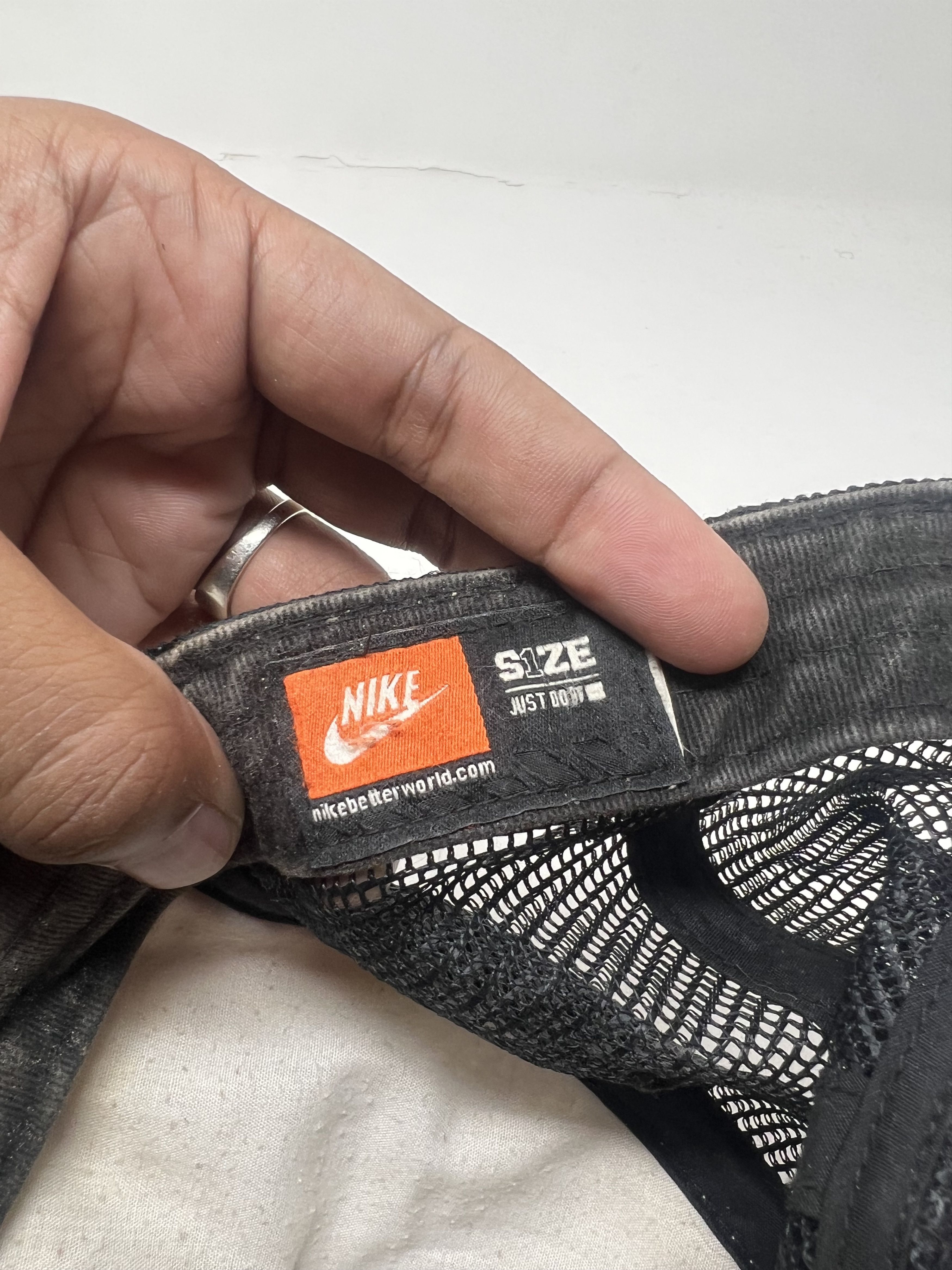 Nike Nike Swoosh Trucker Hat Size ONE SIZE - 16 Thumbnail
