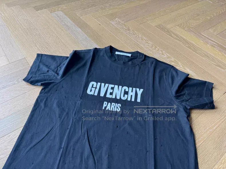 Givenchy Givenchy T-Shirt Size US XS / EU 42 / 0 - 3 Thumbnail