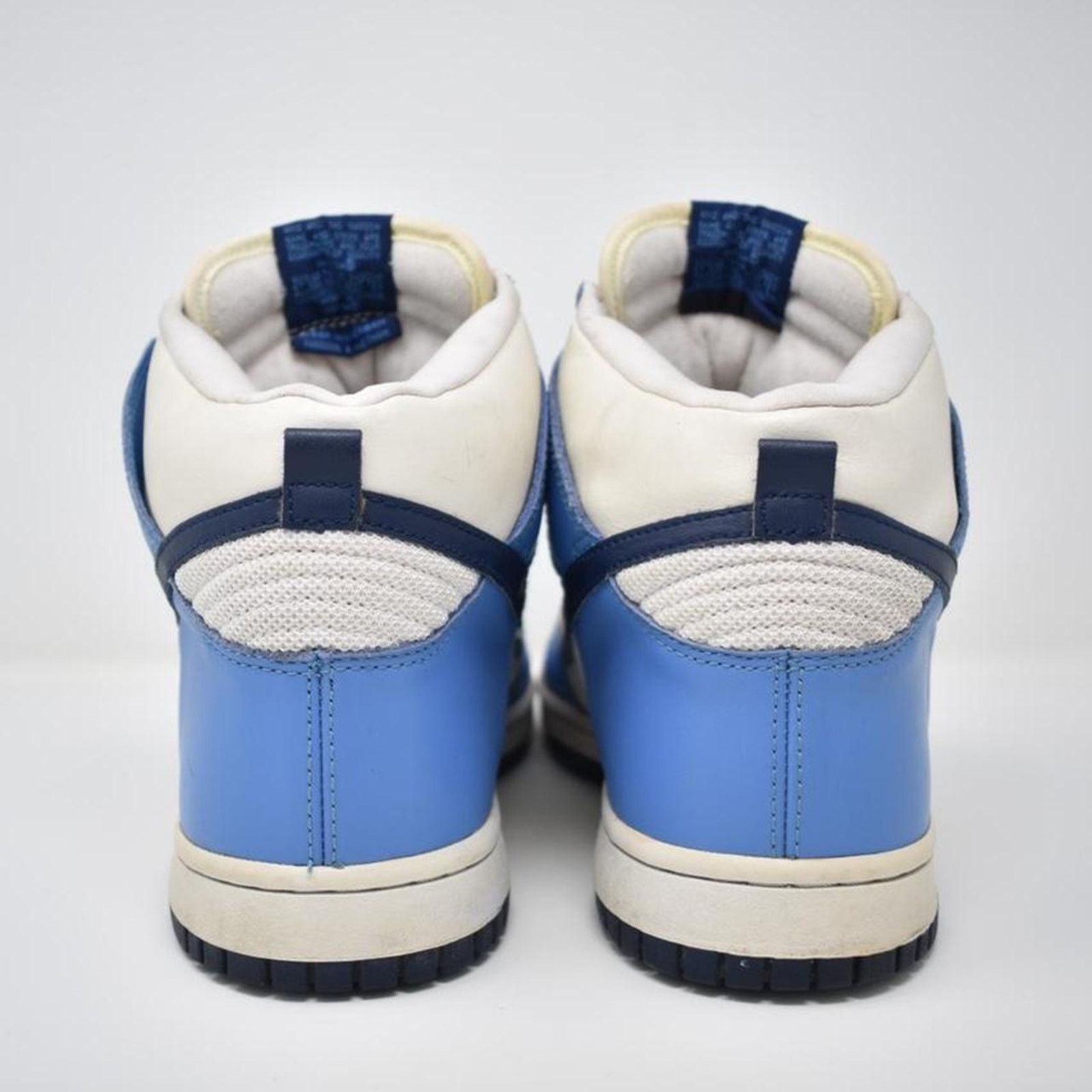 Nike 2004 Nike Dunk High “UNC” Size US 11.5 / EU 44-45 - 4 Thumbnail