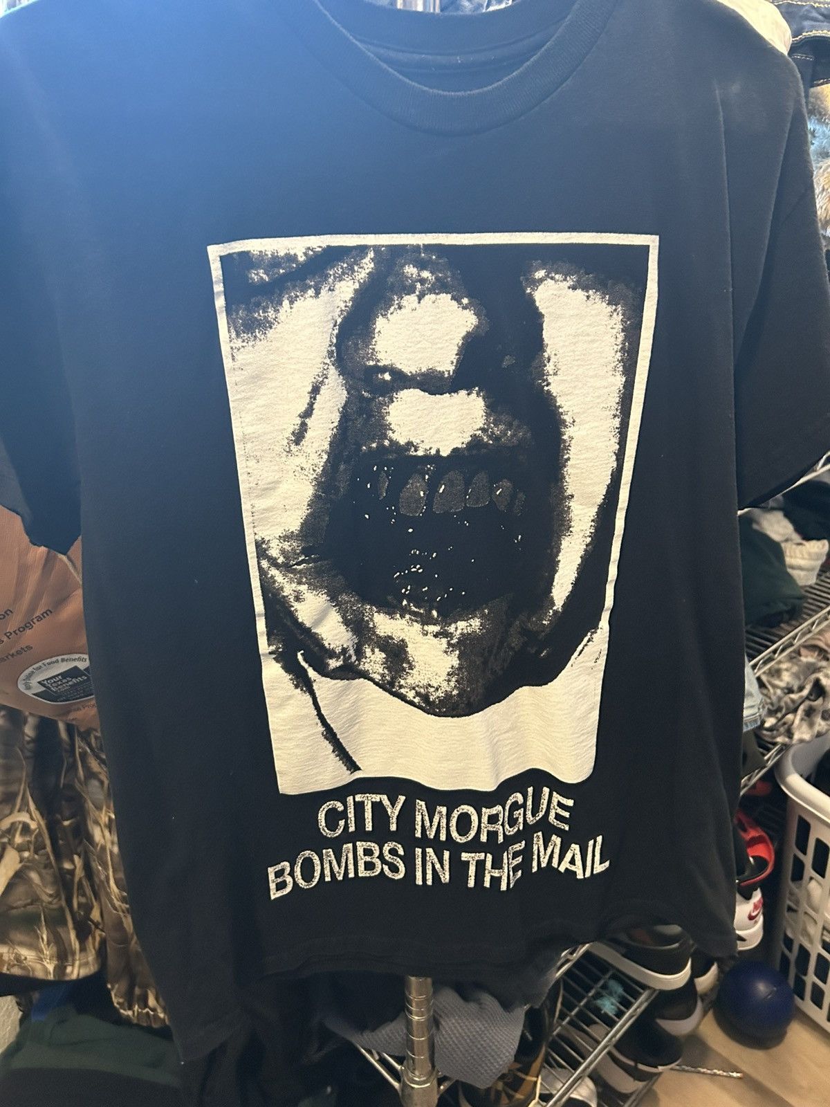 City Morgue City morgue bombs in the mail tour tee Size US S / EU 44-46 / 1 - 1 Thumbnail