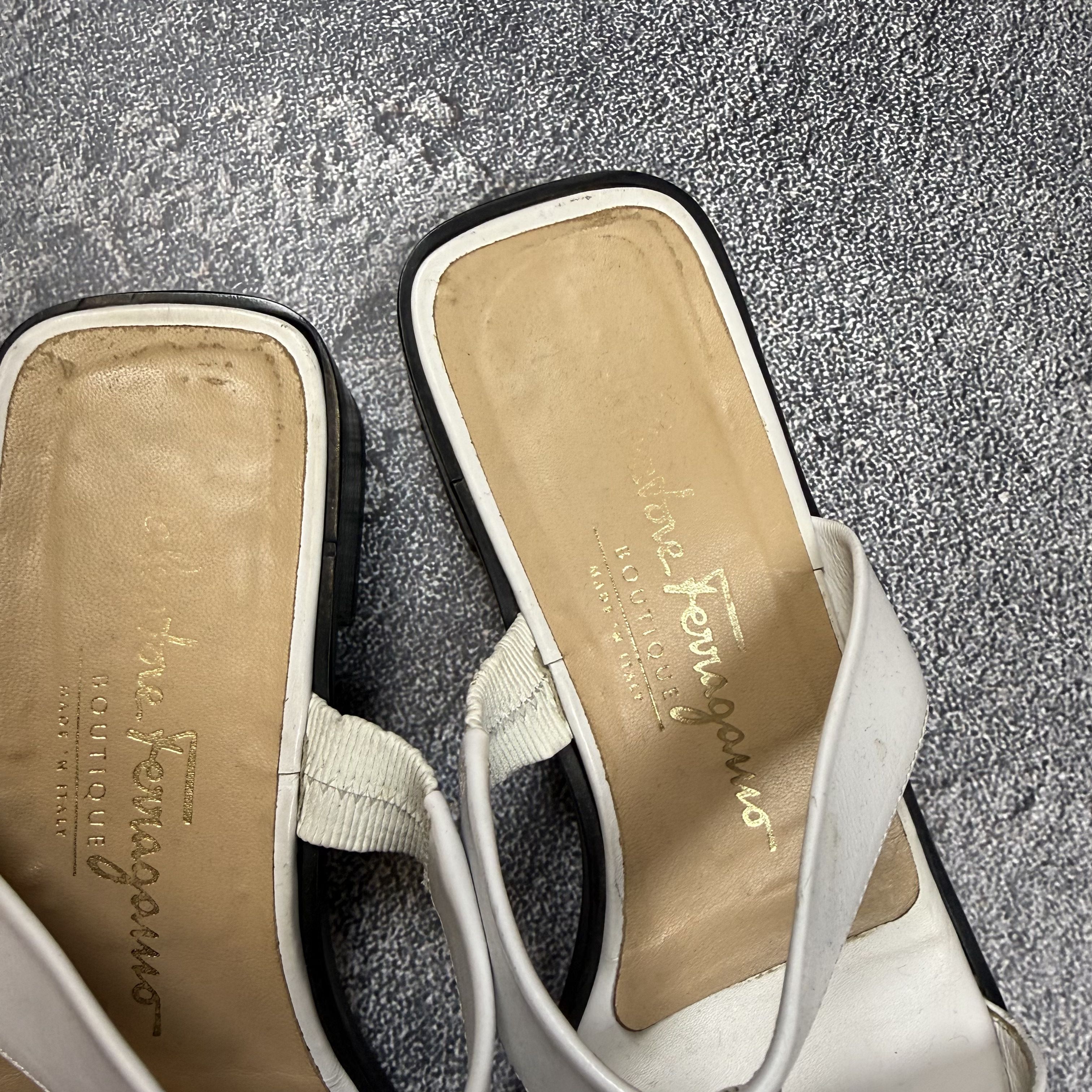 Salvatore Ferragamo Ferragamo 90s White Sandals with Metal Chain Detail Size US 6 / IT 36 - 3 Thumbnail