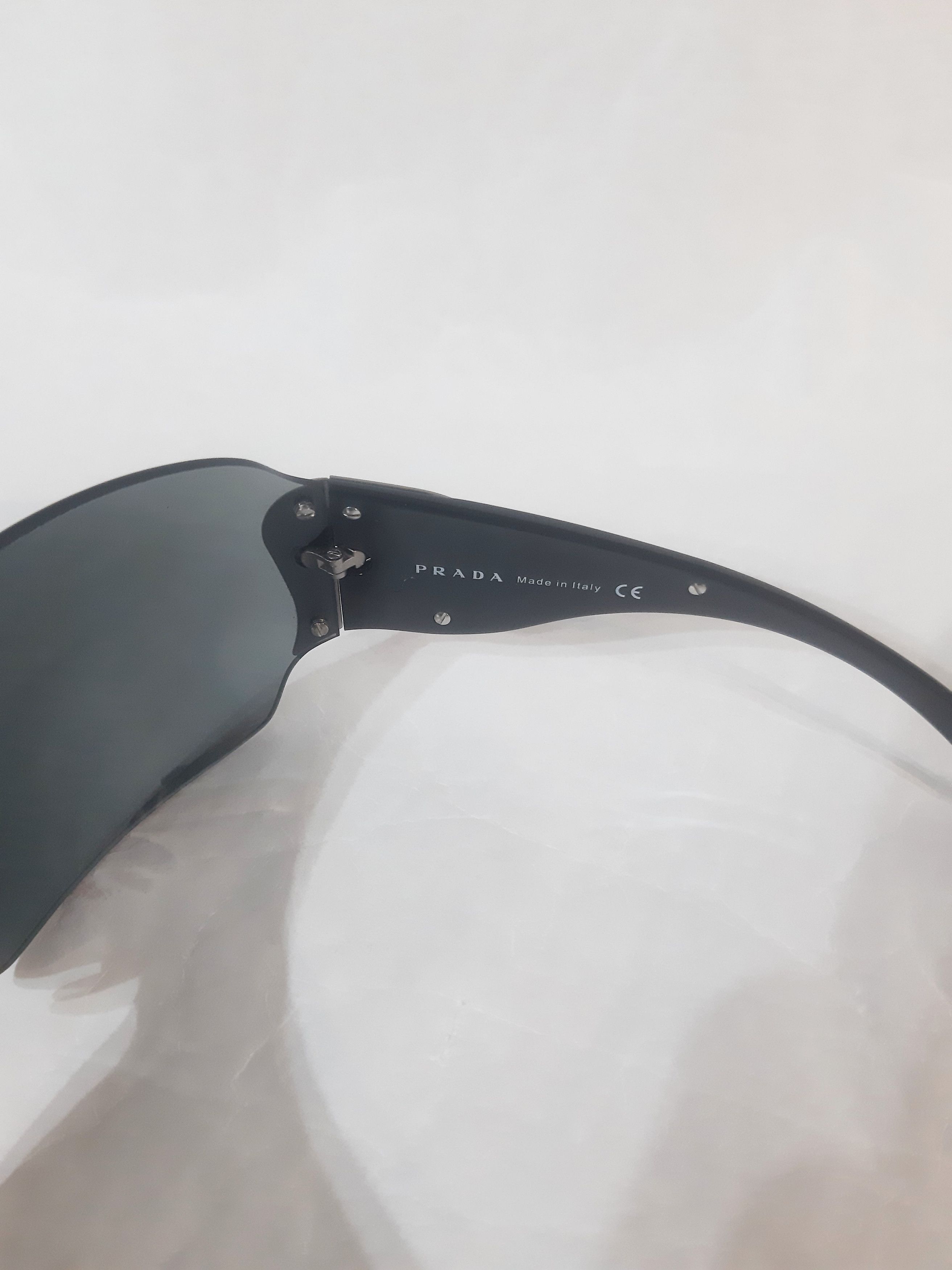 Prada Y2K Chrome Wave Black Sunglasses Vintage SS 2004 Size ONE SIZE - 5 Thumbnail
