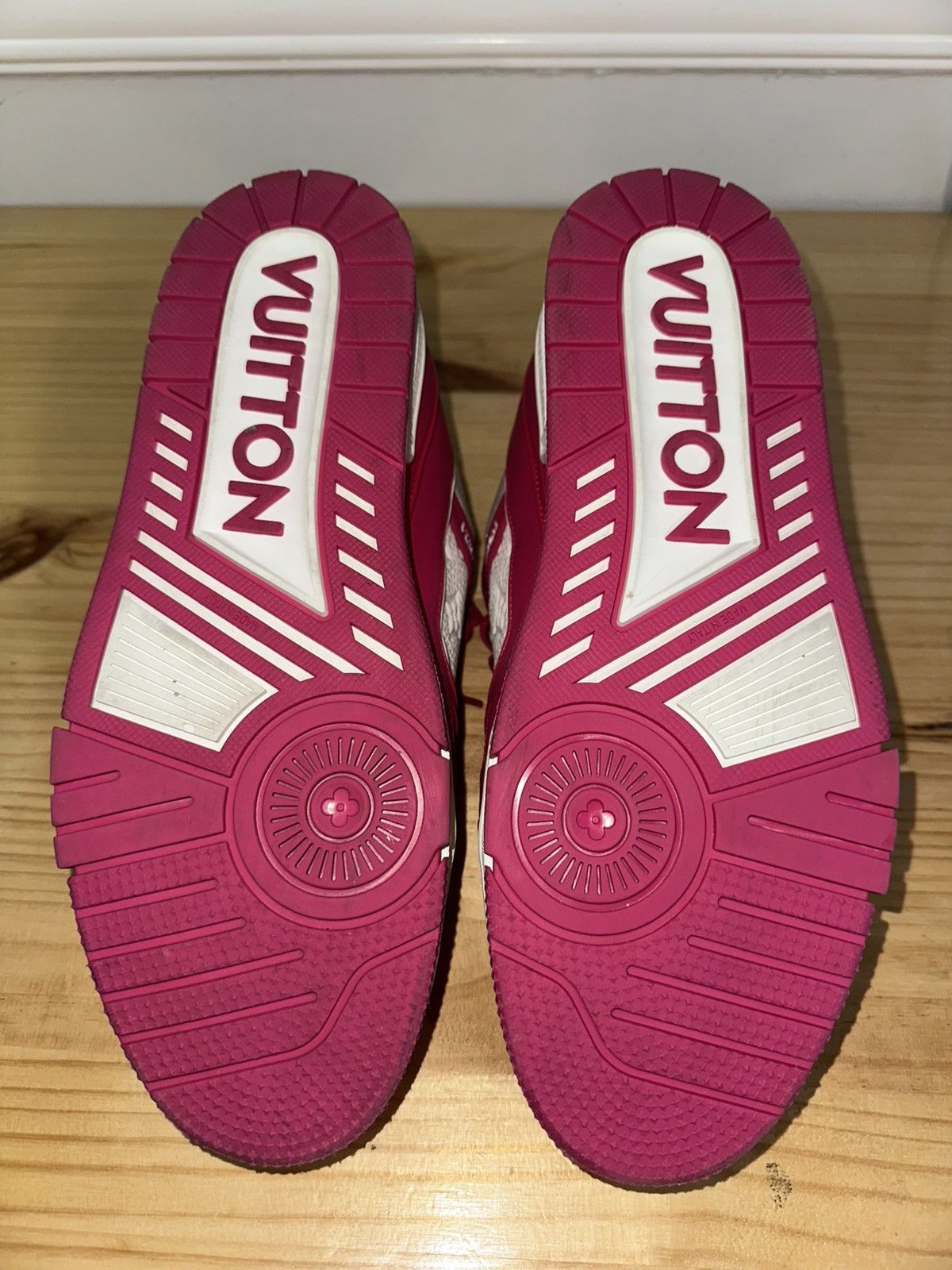 Louis Vuitton Louis vuitton trainers Size US 10.5 / EU 43-44 - 5 Thumbnail