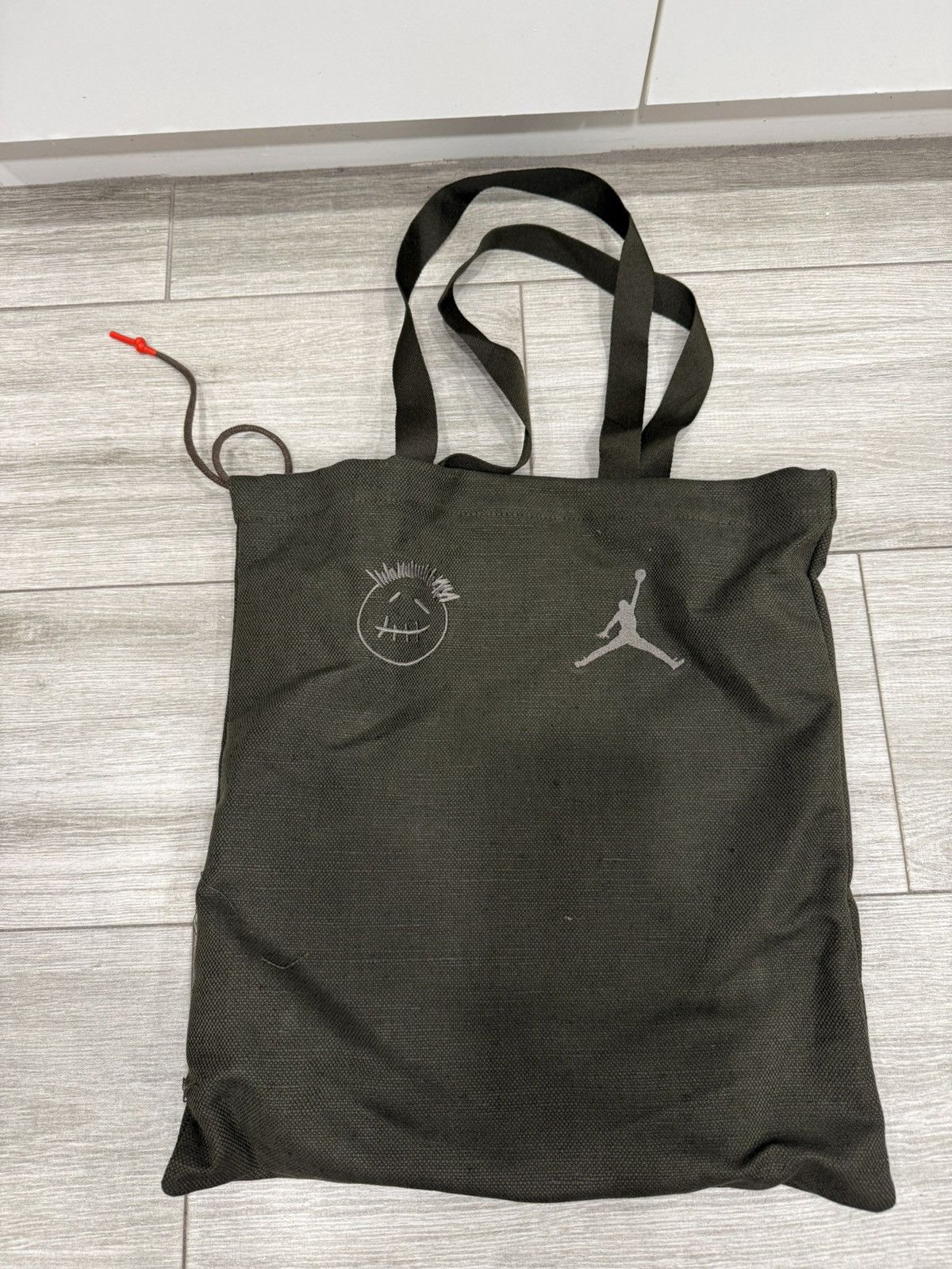 Jordan Brand × Travis Scott Travis Scott Jordan Jumpman Jack Sail Muslin Dark Mocha 12 Size US 12 / EU 45 - 11 Thumbnail