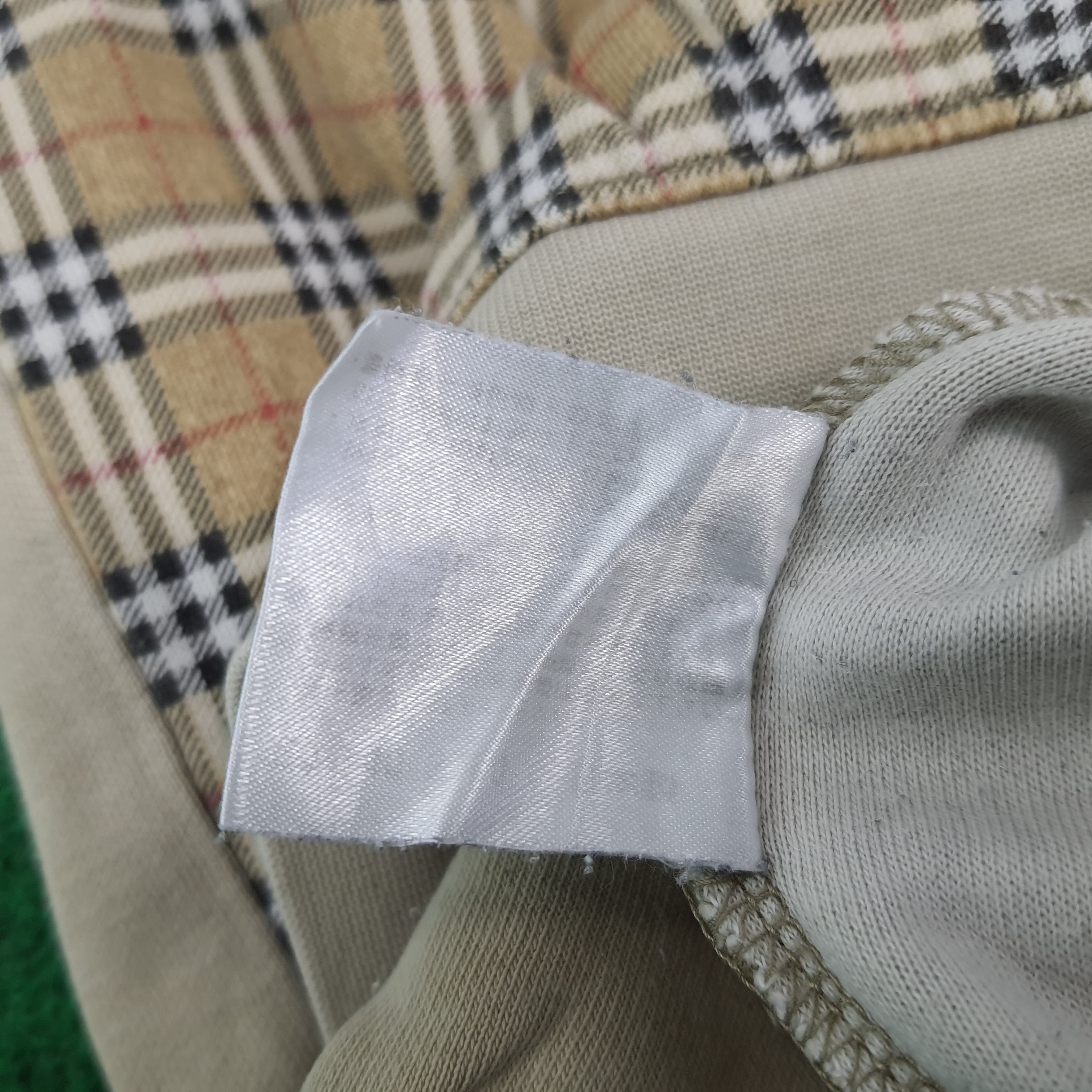 Burberry Vintage Burberry Nova Check Pocket Sweatshirt C274N11 Size US L / EU 52-54 / 3 - 11 Thumbnail