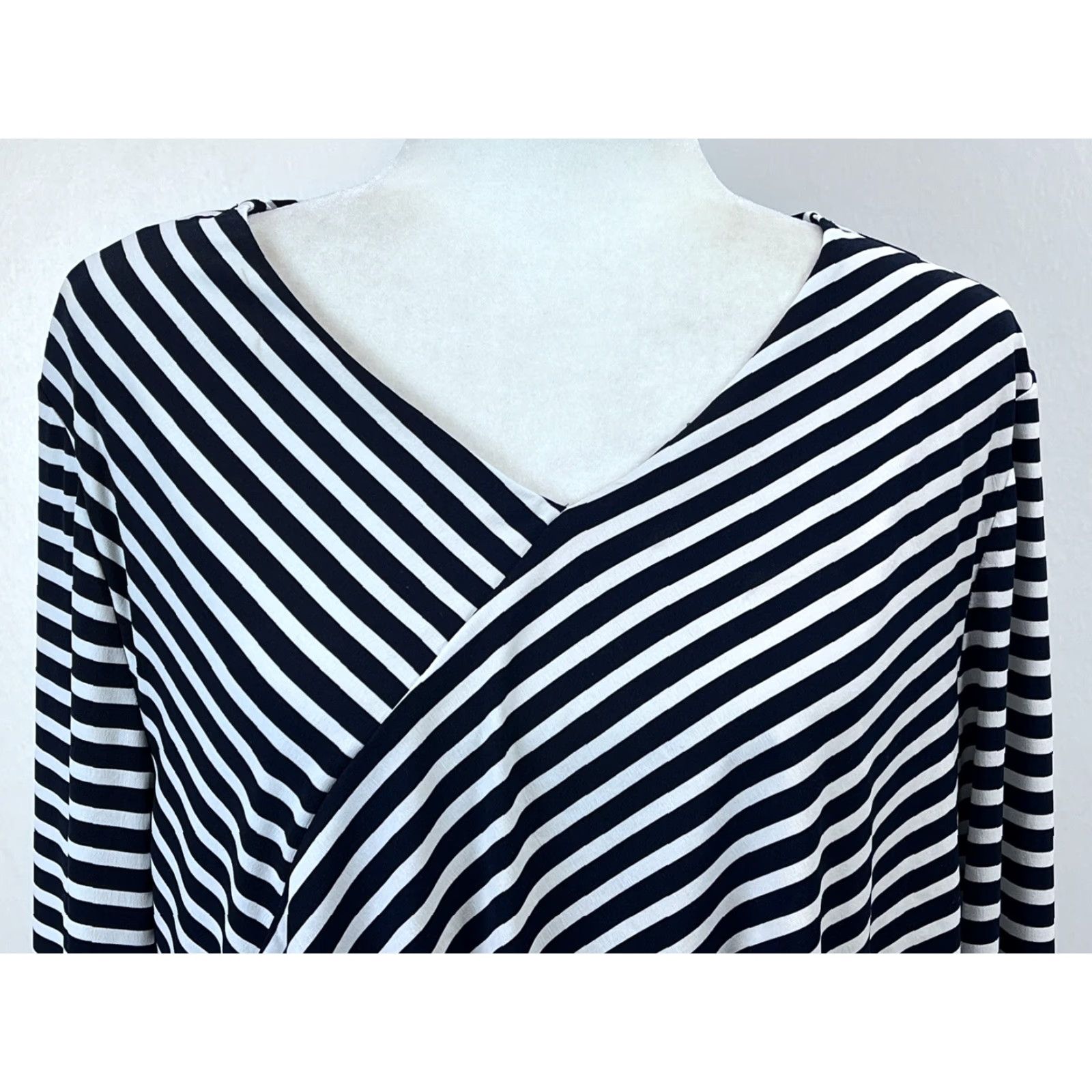 Vintage Chicos Travelers Collection Tiered Tunic Top Shirt Sz 3 US X-large Black White Size XL / US 12-14 / IT 48-50 - 5 Thumbnail