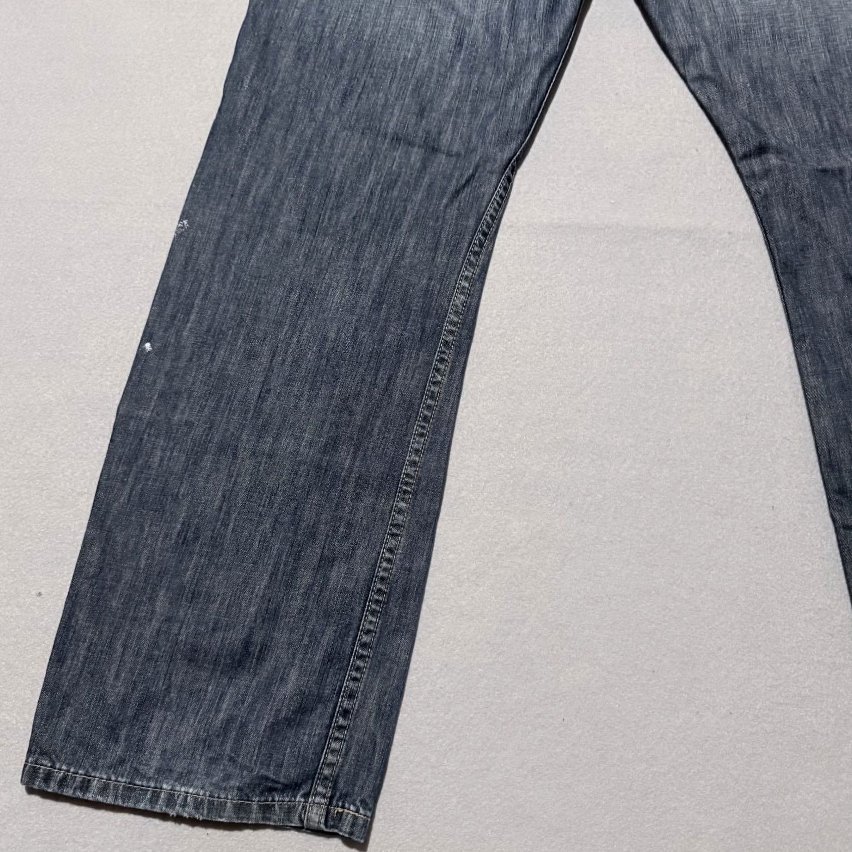 Levi's Levi's 514 Jeans Men Slim Straight Blue Denim Zip Fly 36x30 Distressed 5-Pocket Design Vintage N/A Size US 36 / EU 52 - 7 Thumbnail