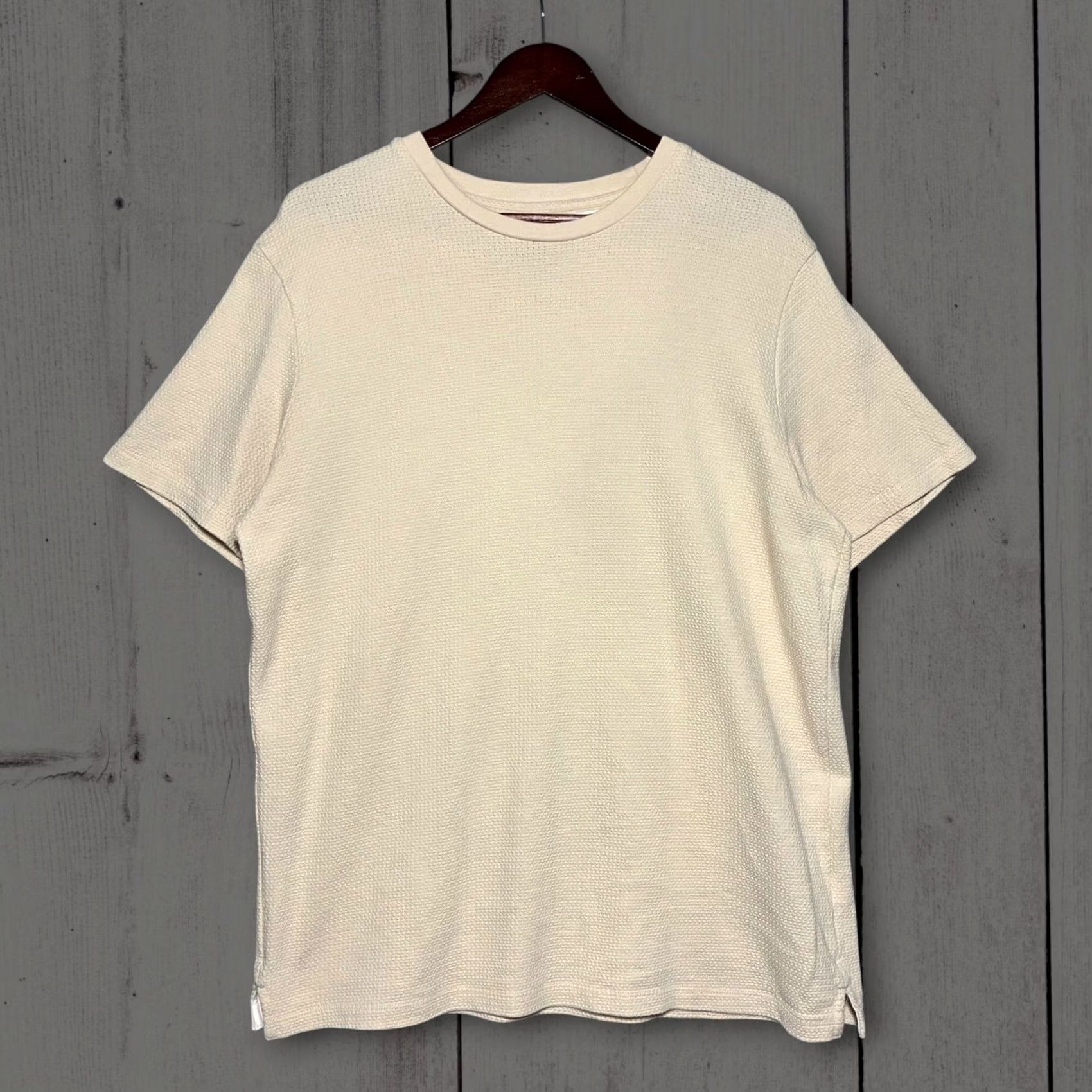 Vintage Hickey Freeman T-Shirt Mens Large Beige Textured Waffle Crew Neck Short Sleeve Cotton Regular Fit Decade? N/A Size US L / EU 52-54 / 3 - 2 Thumbnail