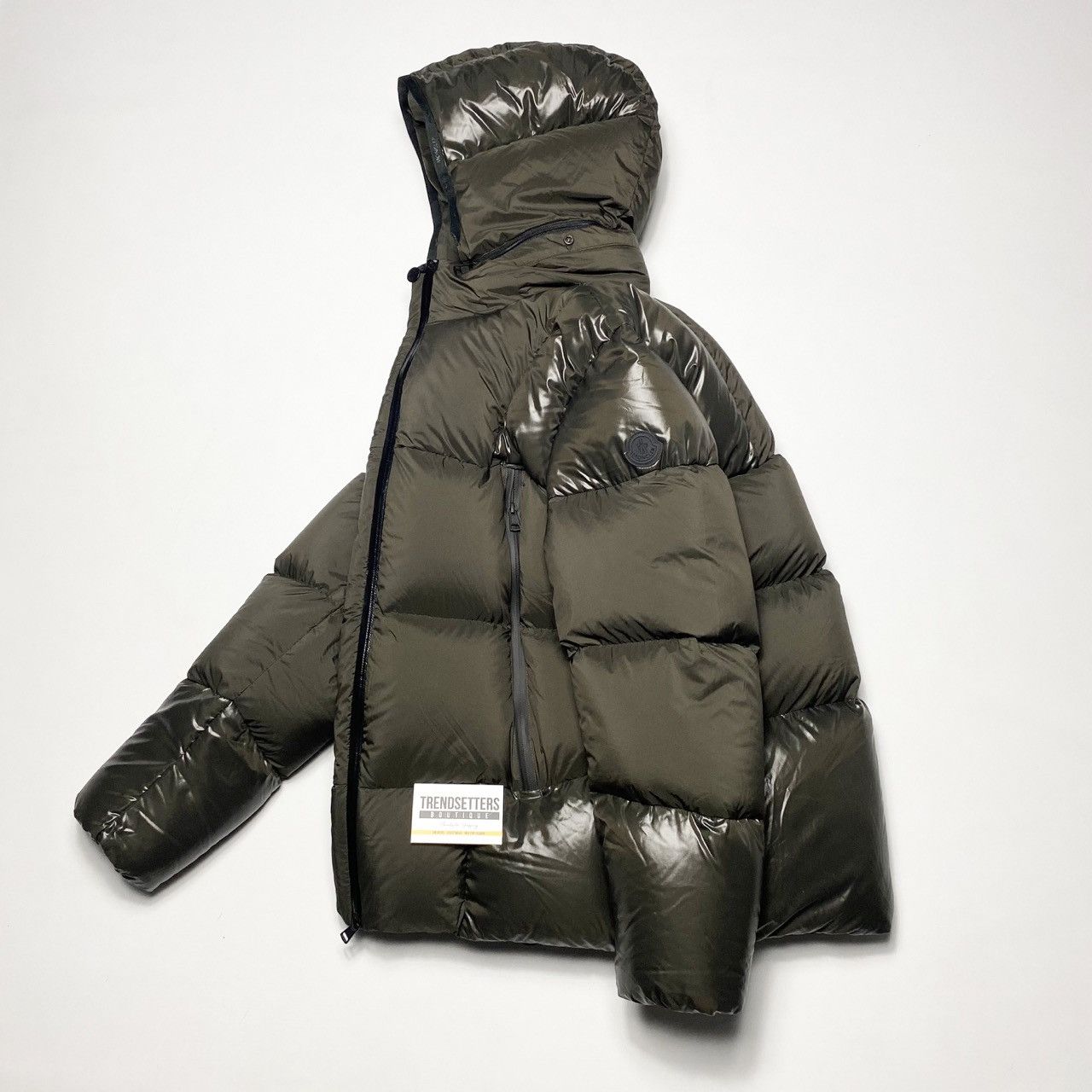 Moncler Moncler Size 3 M L brown khaki green mens puffer jacket down Size US L / EU 52-54 / 3 - 6 Thumbnail