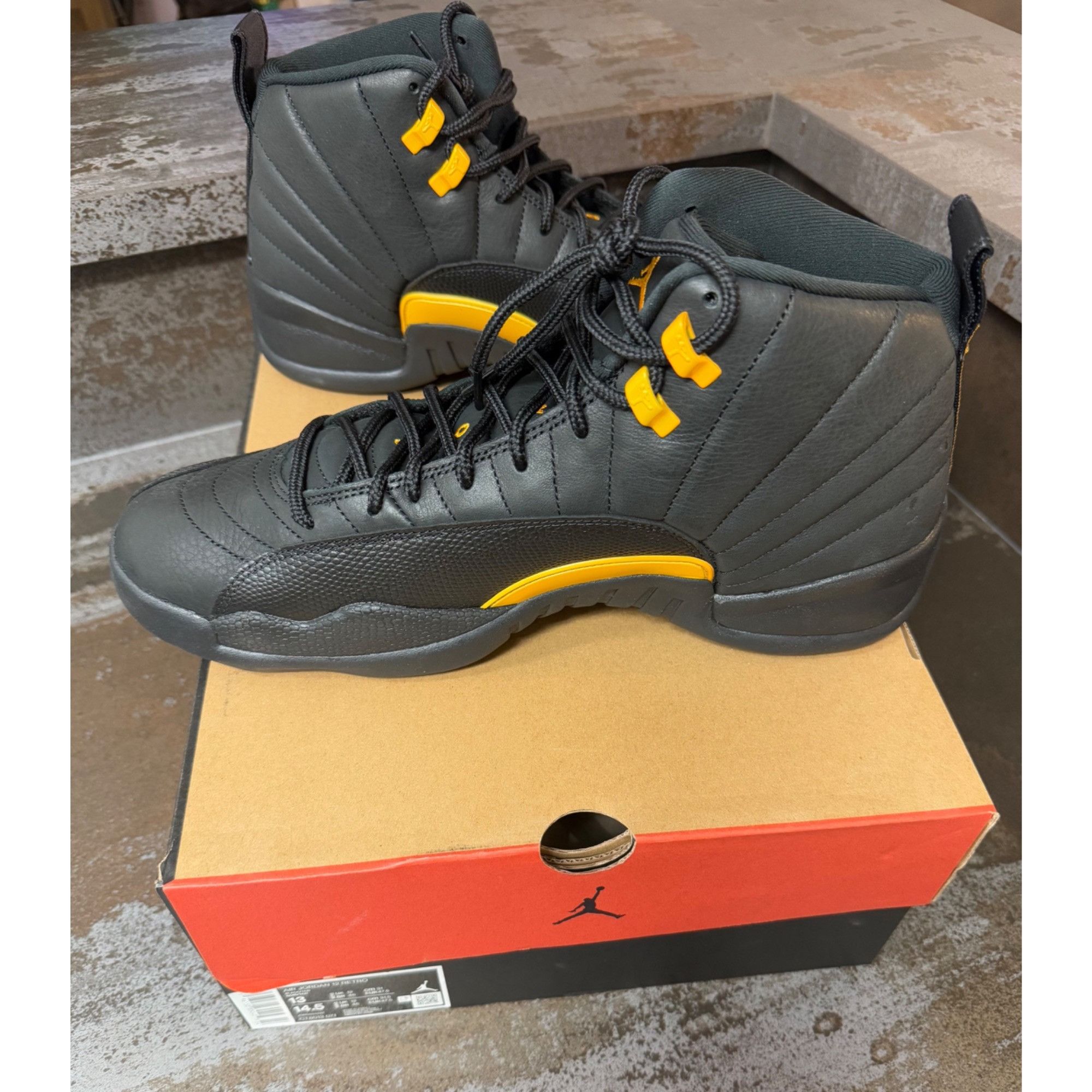 Jordan Brand Jordan 12 Retro Black Taxi Size 13- CT8013-071 Size US 13 / EU 46 - 5 Thumbnail