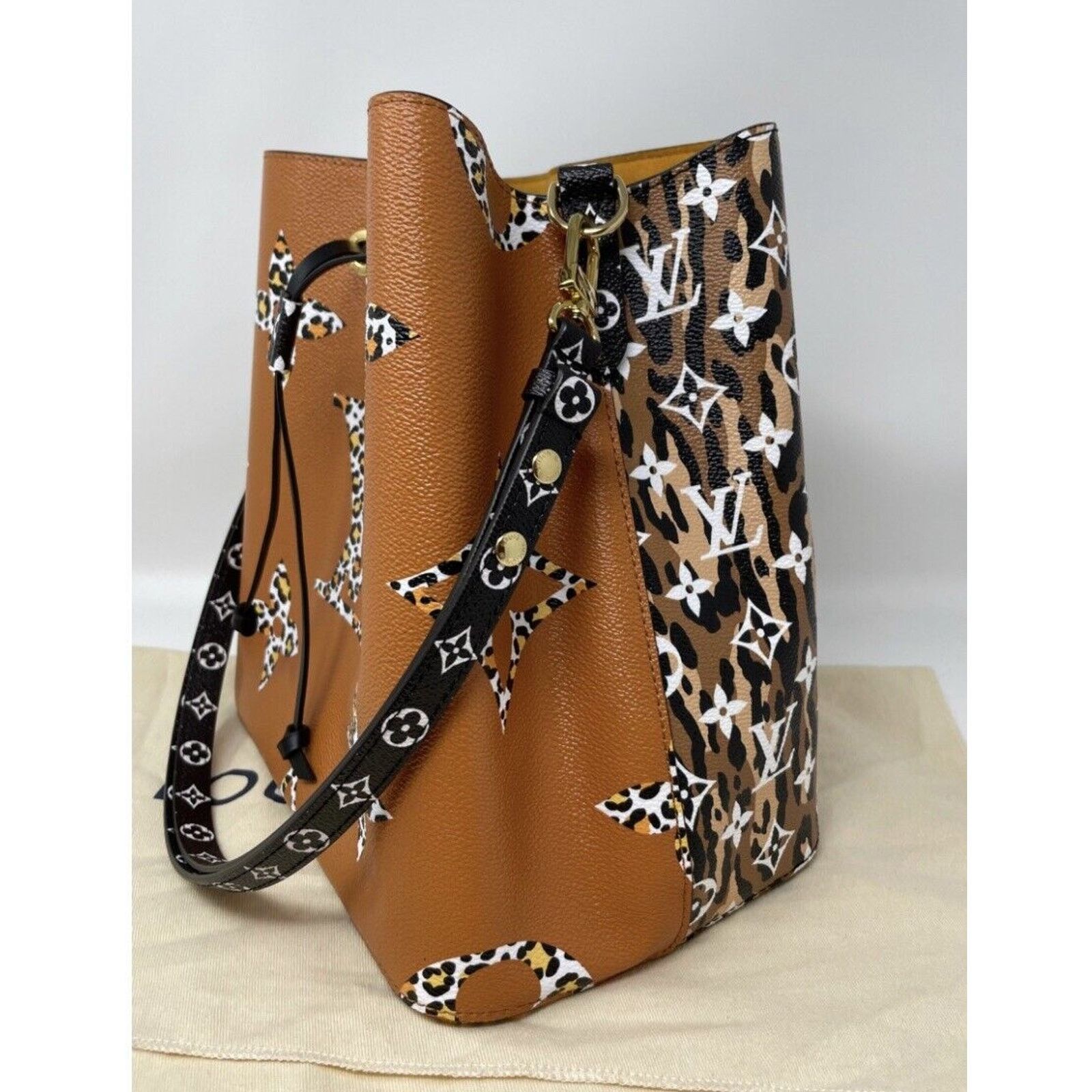 Louis Vuitton Louis Vuitton NéoNoé Jungle Monogram Caramel Limited Edition Size ONE SIZE - 6 Thumbnail