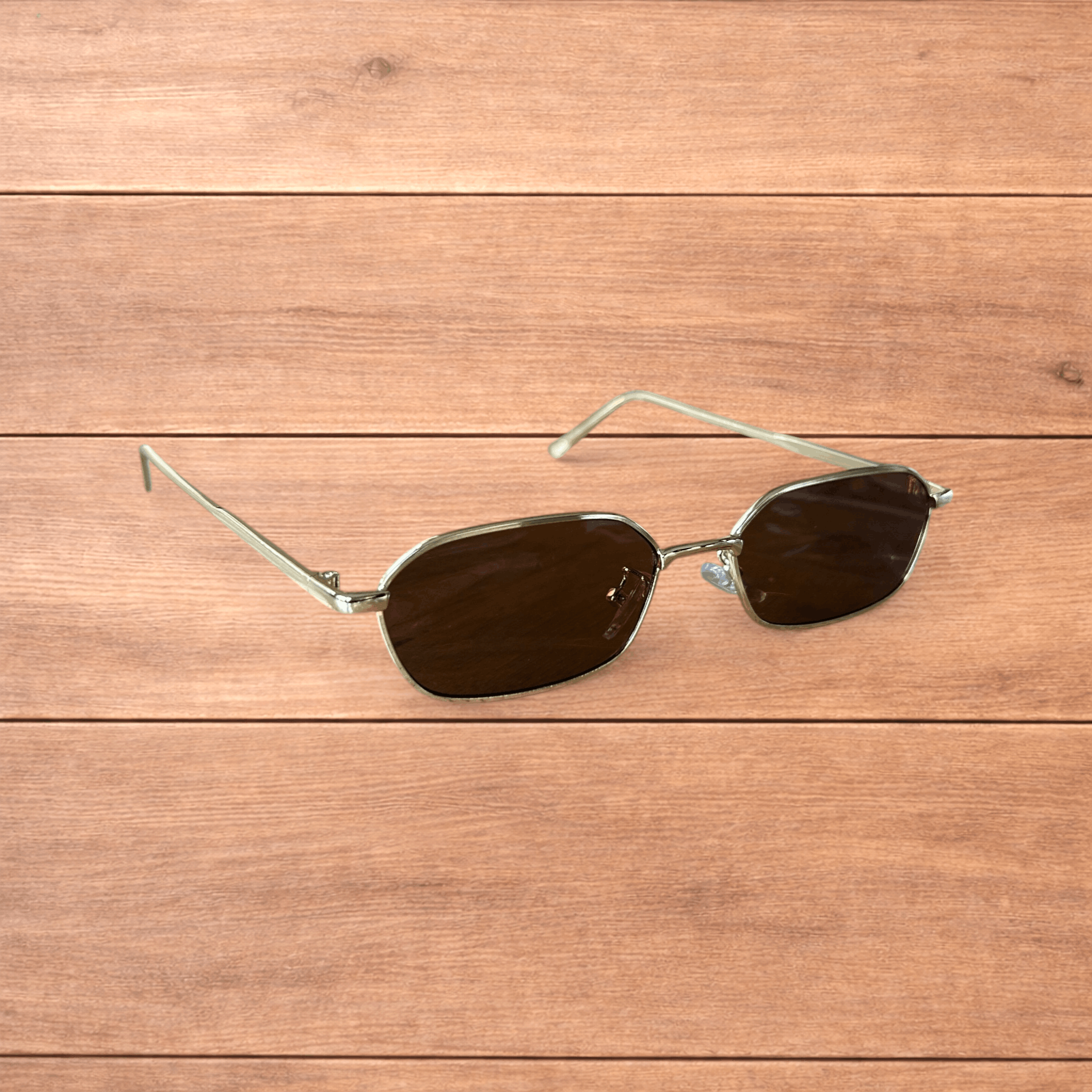 Japanese Brand Metal frame polarised sunglasses in gold with brown lens. Size ONE SIZE - 1 Thumbnail