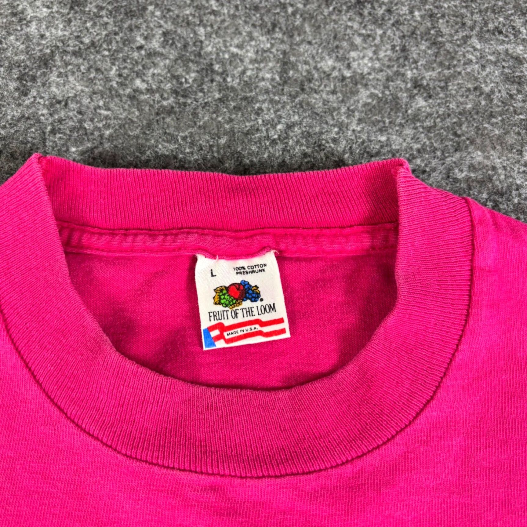 Fruit Of The Loom VINTAGE Bay Ridge 1992 Graphic T Shirt Hot Pink Fruit of the Loom Mens L Size US L / EU 52-54 / 3 - 3 Thumbnail