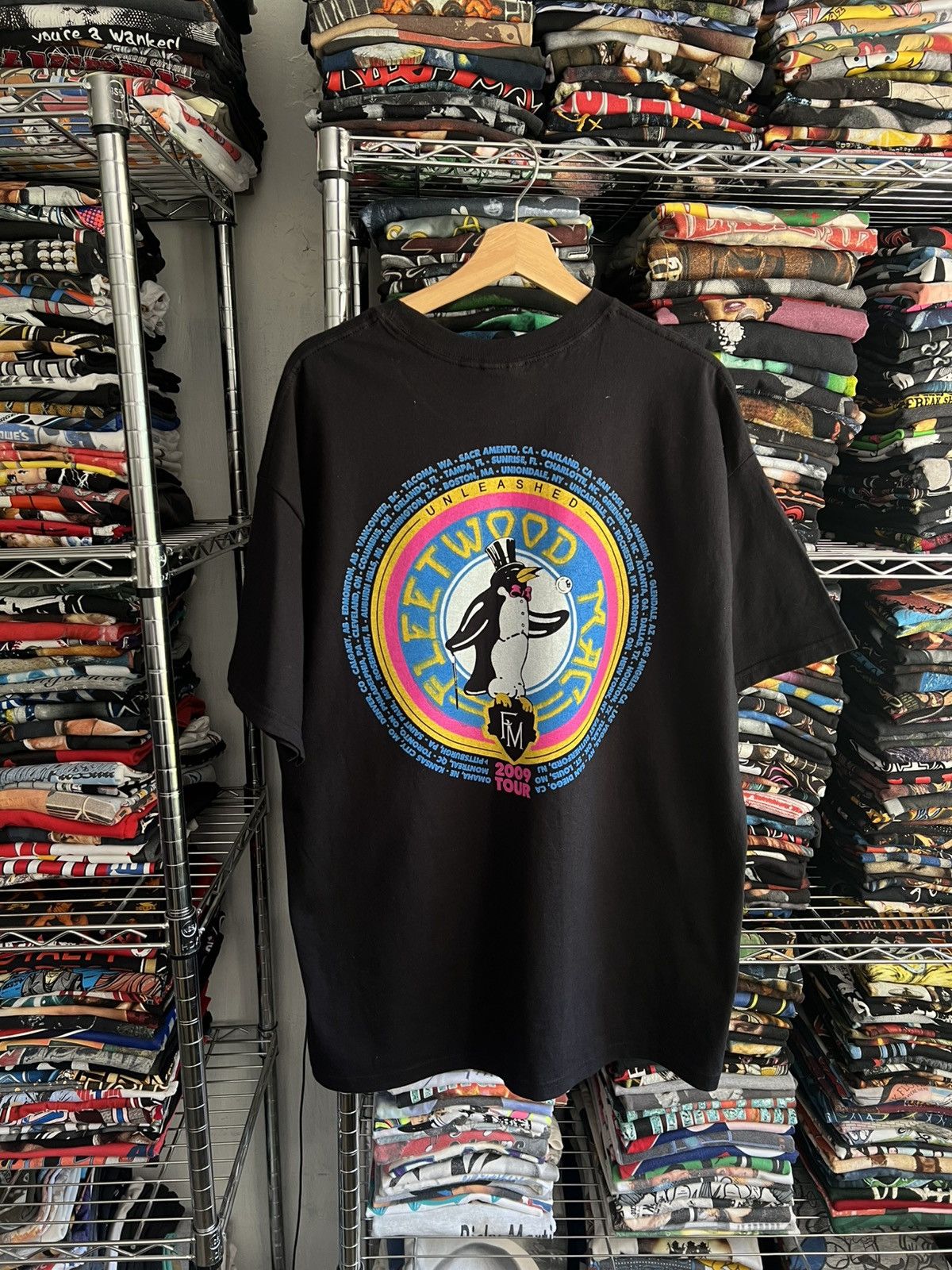 Band Tees 2009 Fleetwood Mac Unleashed The Hits Tee Size US XL / EU 56 / 4 - 2 Thumbnail