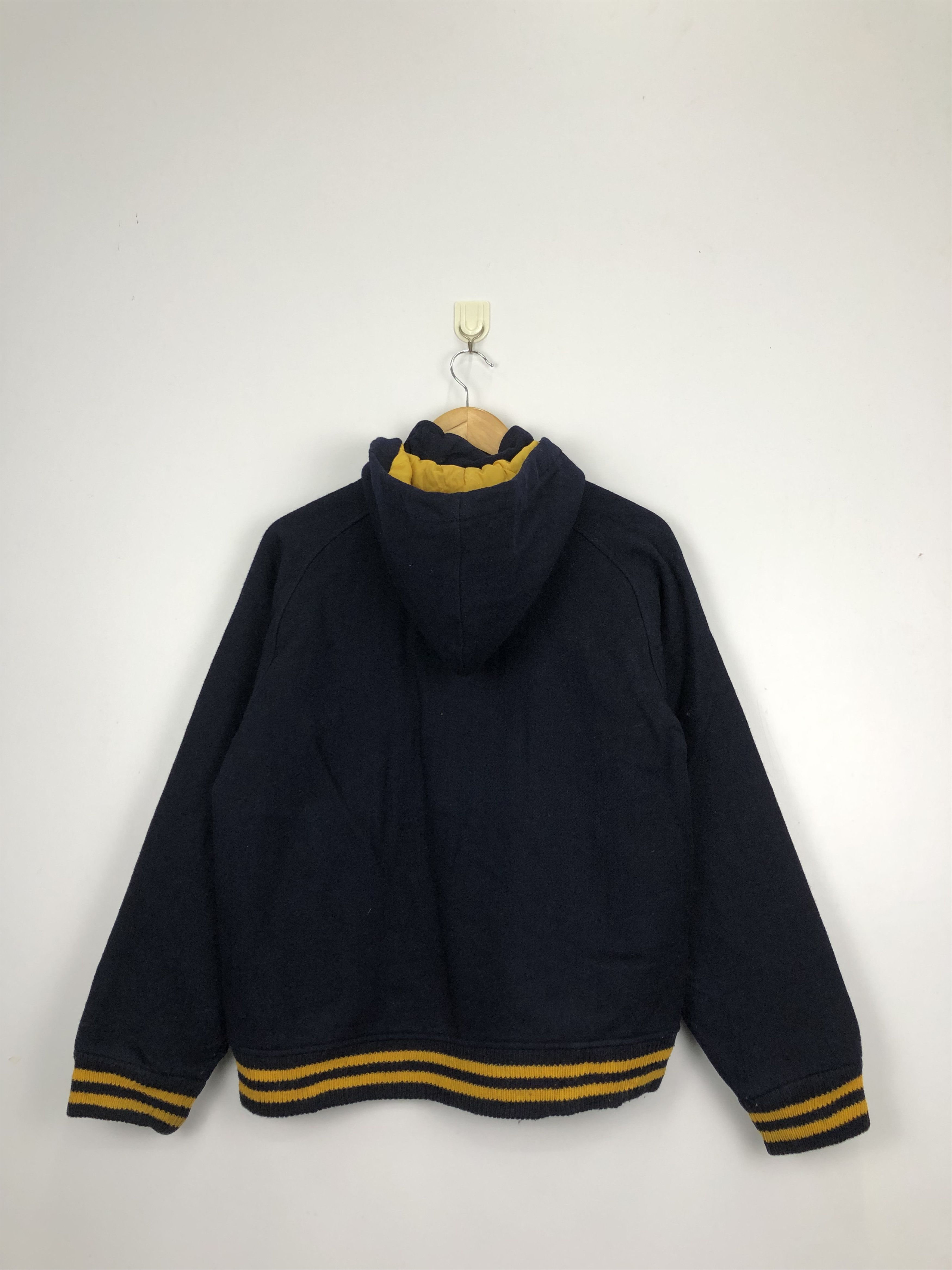 Vintage Vintage 90s Eight Club Wool Varsity Jacket V0327 Size US M / EU 48-50 / 2 - 3 Thumbnail