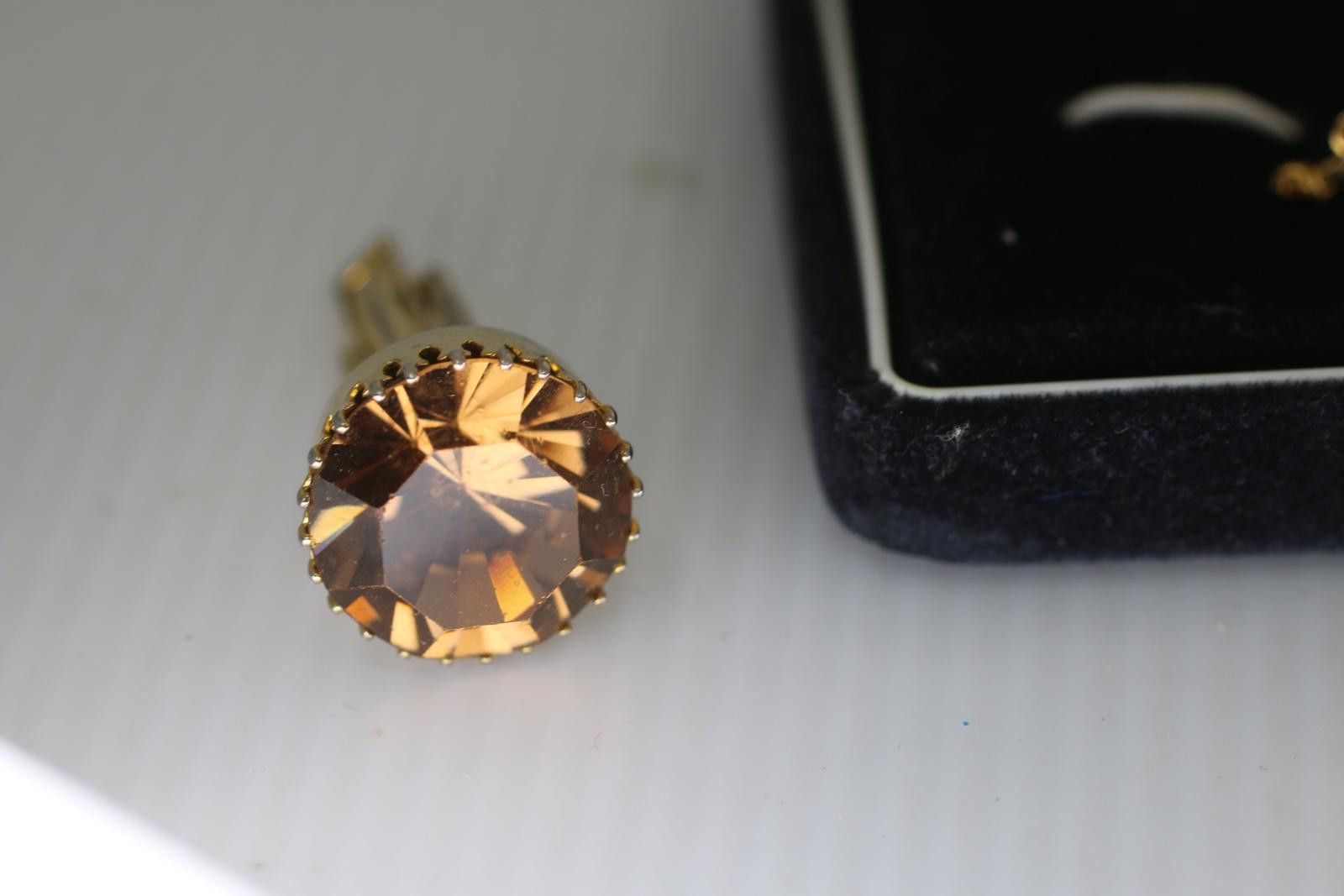The Unbranded Brand VTG Gold Tone Cufflinks Tie Pin Set Faceted Amber Champagne Size ONE SIZE - 3 Thumbnail