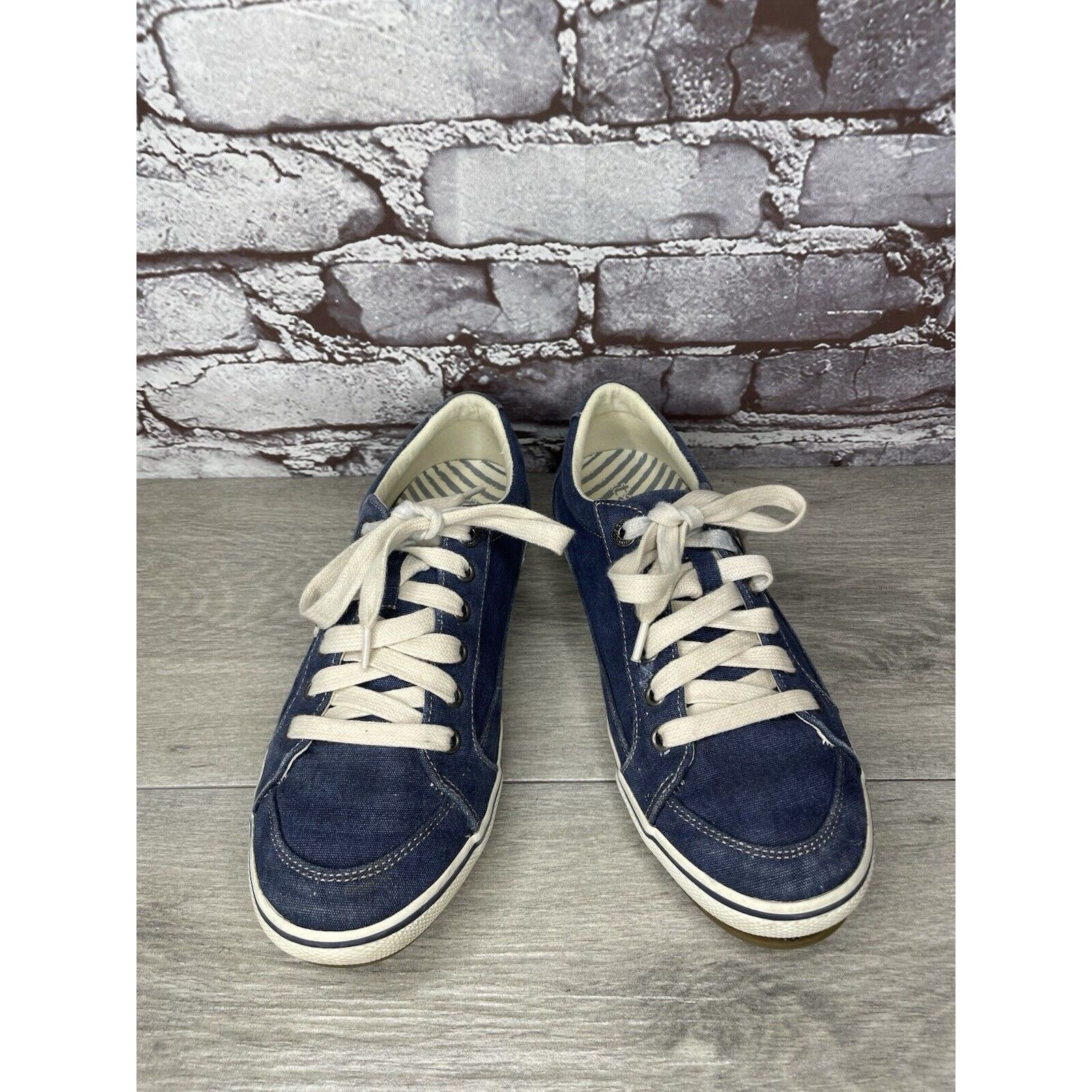 Other Taos Star Blue Denim Casual Comfort Lace Up Sneakers Shoes W Size US 8.5 / IT 38.5 - 2 Thumbnail