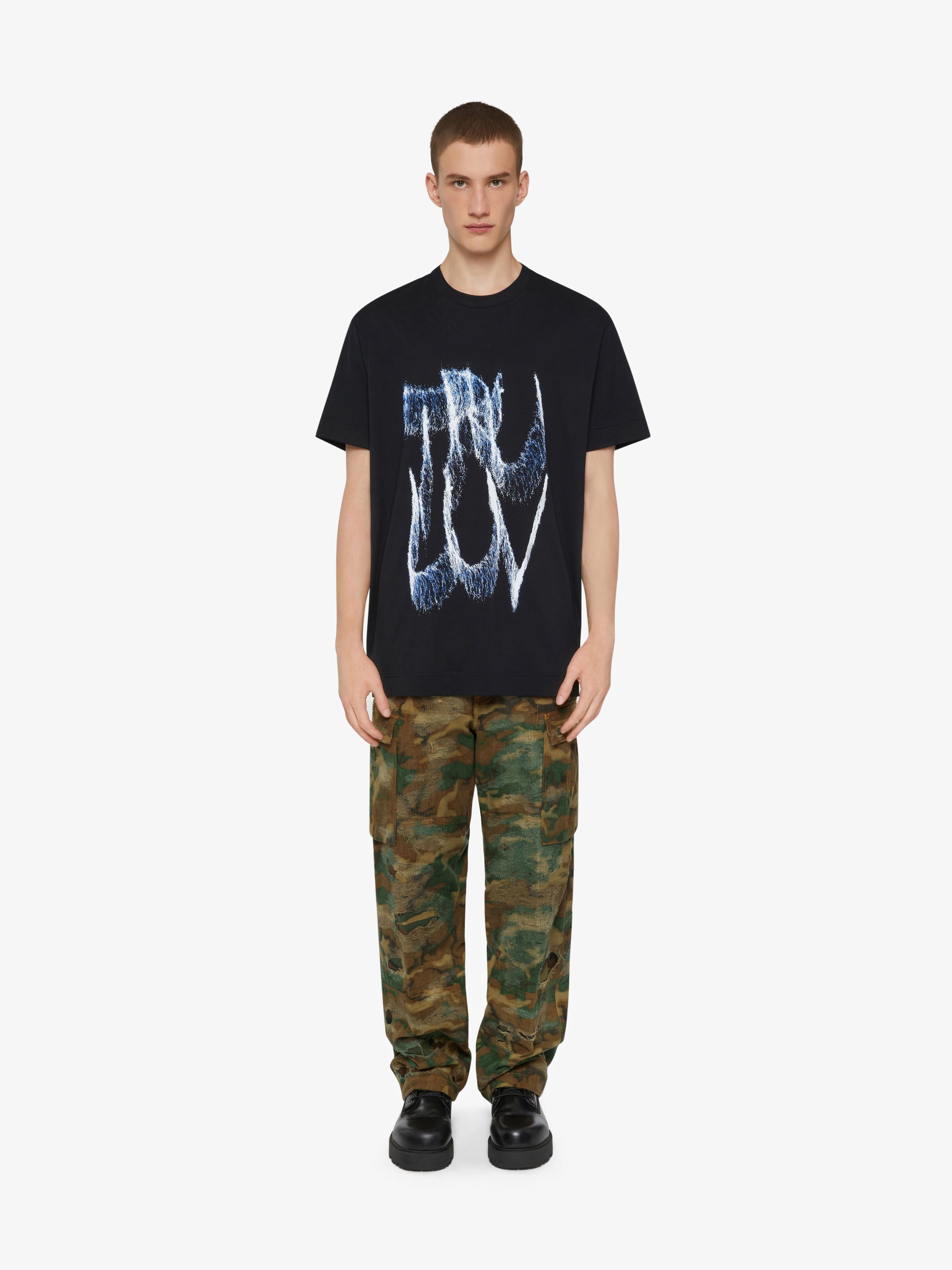 Givenchy o1loc1c0824 T-Shirt in Black Size US XL / EU 56 / 4 - 3 Thumbnail