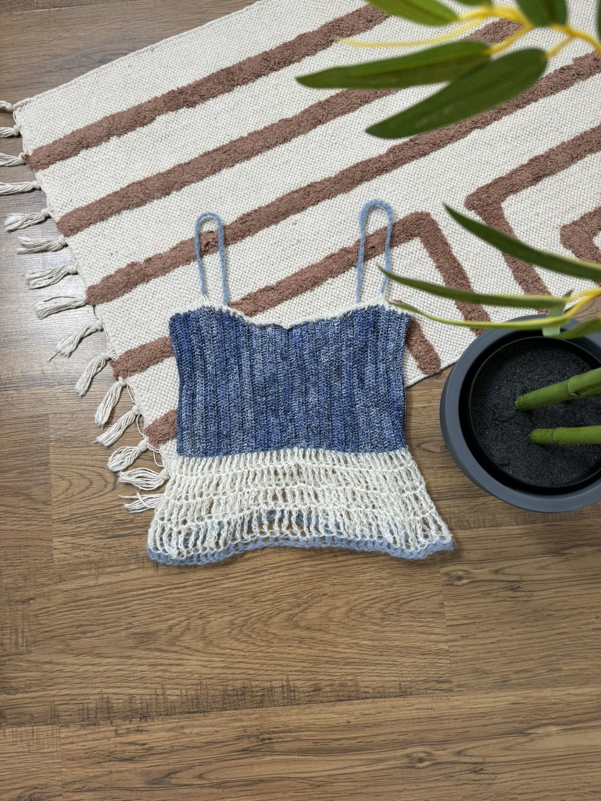 Vintage HAND KNITTED VINTAGE DENIM STYLE TANK TOP Size M / US 6-8 / IT 42-44 - 4 Thumbnail