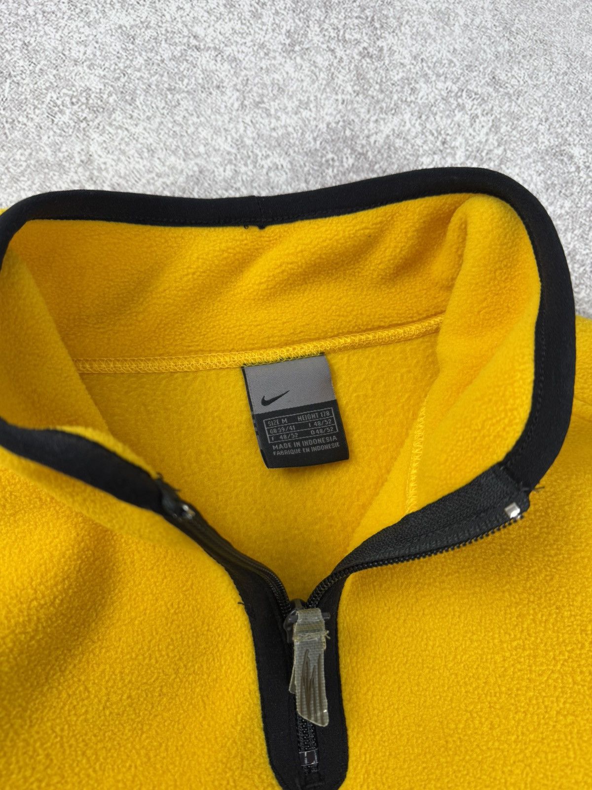 Nike Vintage Nike 1/4 Zip Fleece Sweater Men’s Size M Size US M / EU 48-50 / 2 - 6 Thumbnail