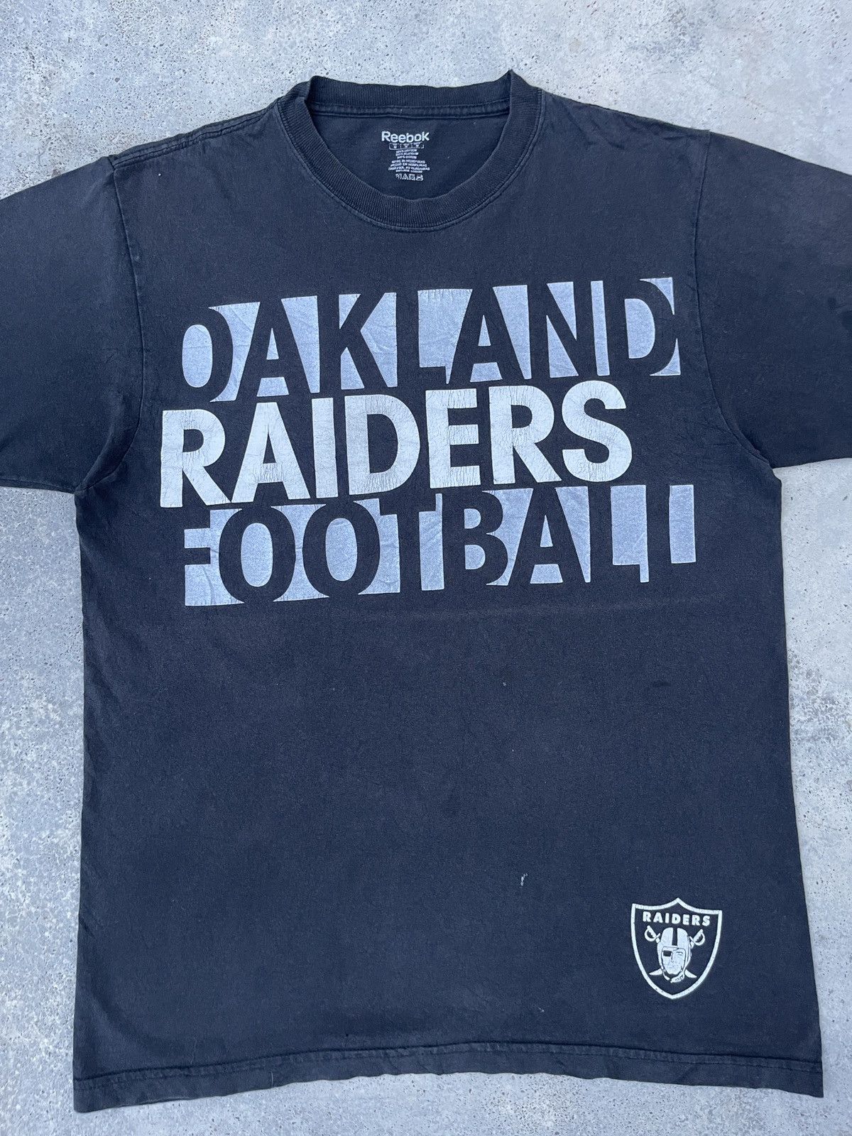 NFL × Vintage Oakland Raiders Football T-shirt Streetwear Style Size US M / EU 48-50 / 2 - 2 Thumbnail