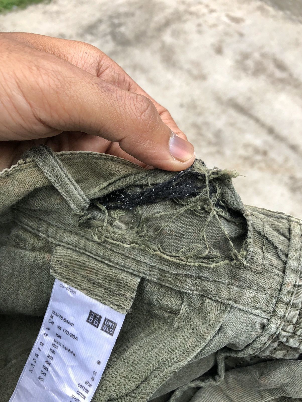 Uniqlo SUN FADED SIX POCKET CARGOPANT Size US 33 - 7 Thumbnail