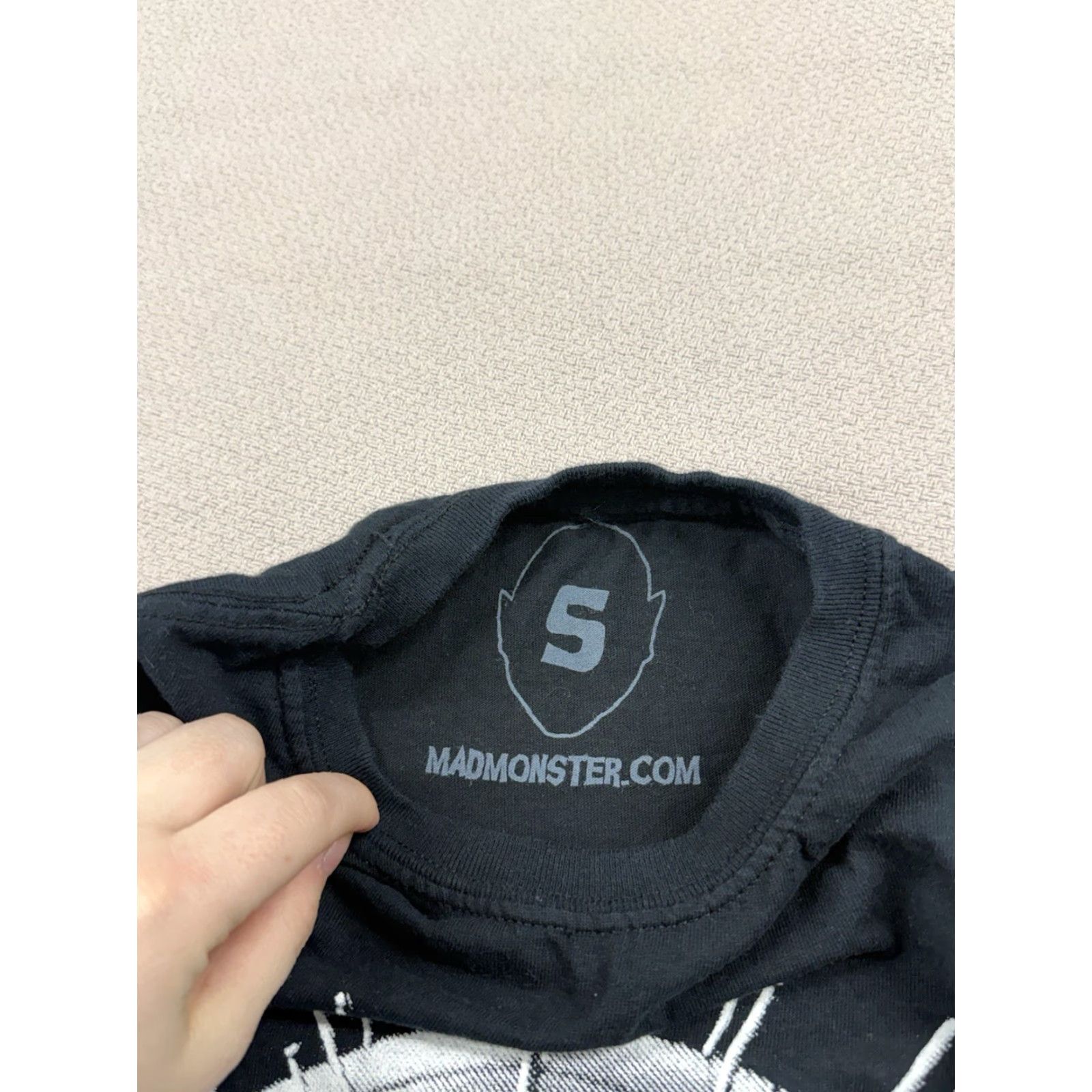 Doublet VINTAGE Mad Monster Hellraiser Logo Double Sided Horror Convention Tshirt Size Small Size US S / EU 44-46 / 1 - 5 Thumbnail
