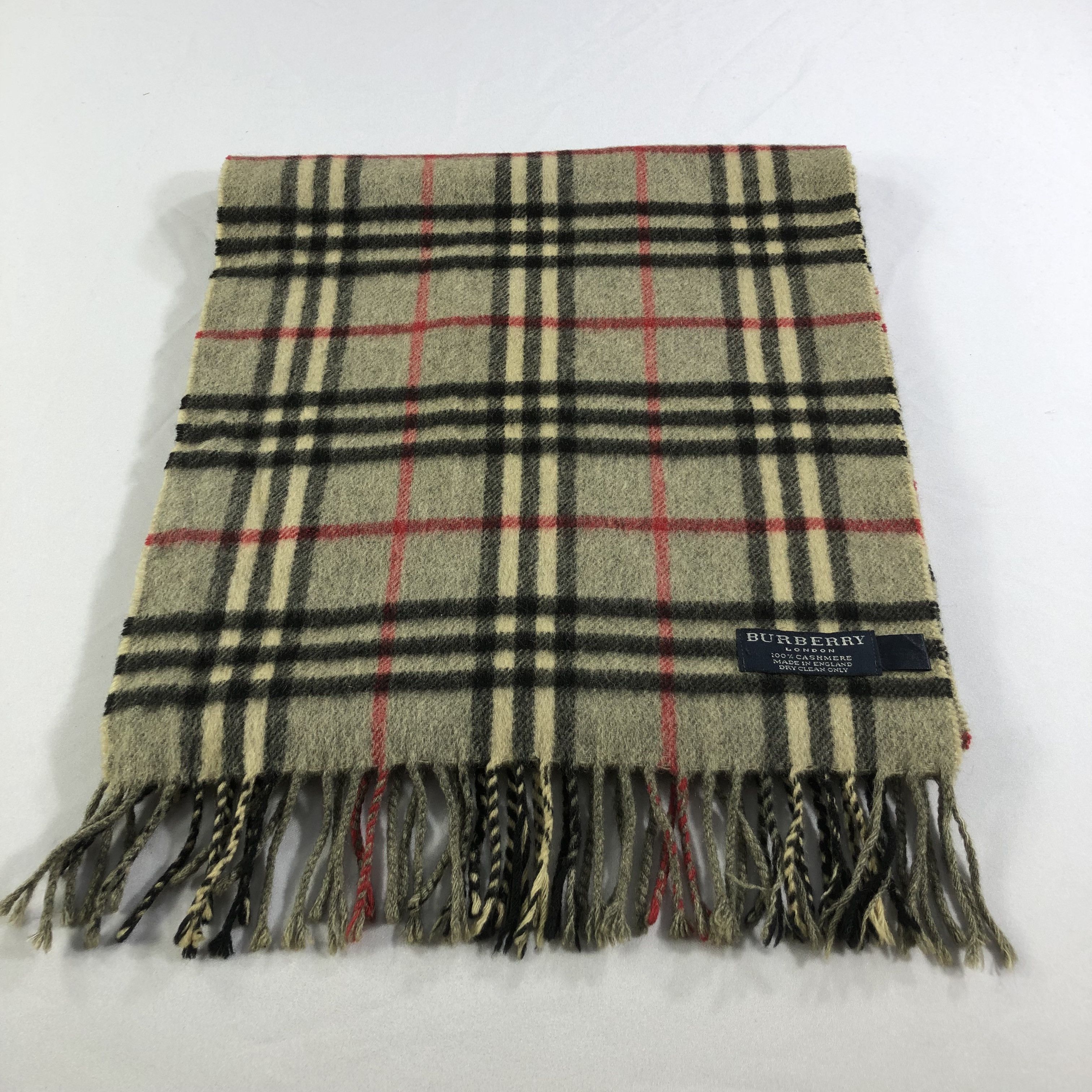 Burberry Burberry Grey Nova Check Cashmere Scarf Muffler V1448 Size ONE SIZE - 2 Thumbnail
