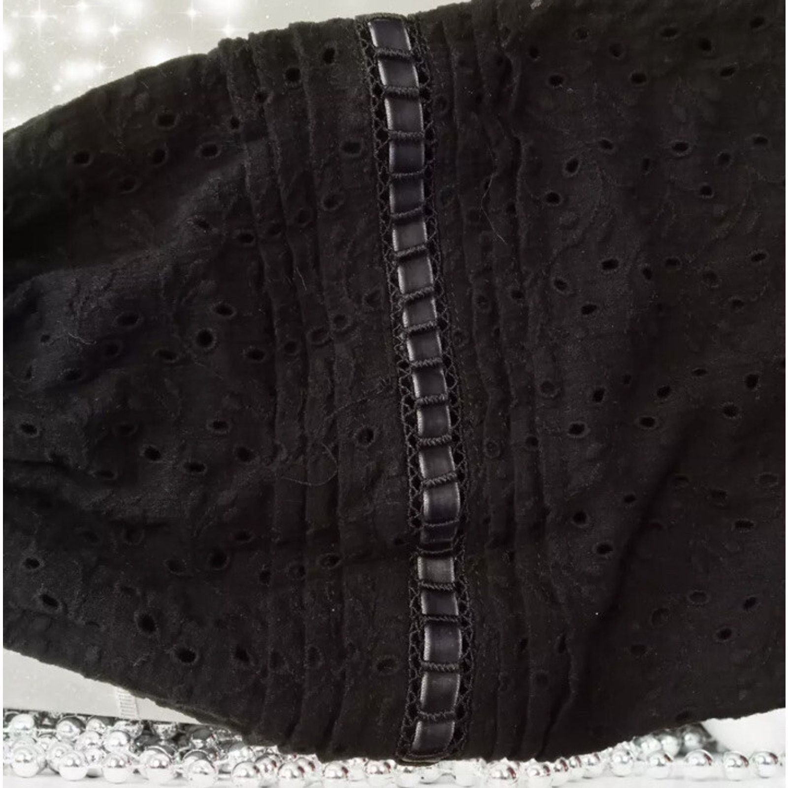 Free People Free People Darcy Eyelet Blouse Black women sizes L A002087 Size L / US 10 / IT 46 - 4 Thumbnail