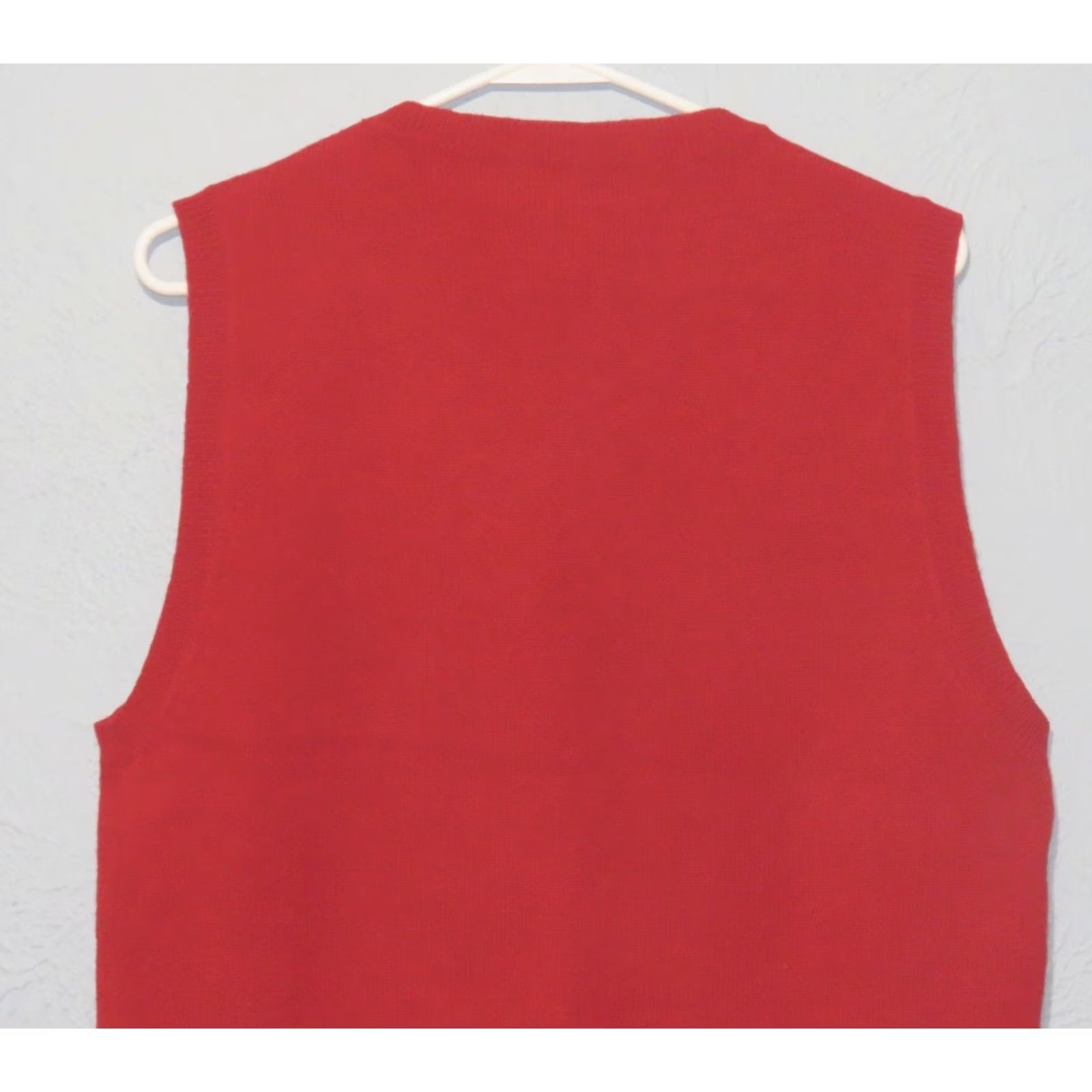 Club Room Club Room Men's S V-Neck 100% Lambswool Red Vest Size US S / EU 44-46 / 1 - 8 Thumbnail