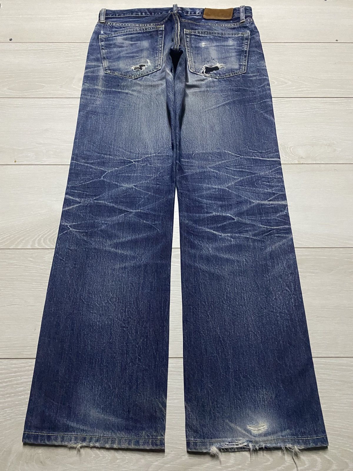 Undercover × Uniqlo Vintage Uniqlo S002 Mud Wash Whisker Distressed Loose Jeans Size US 32 / EU 48 - 2 Thumbnail