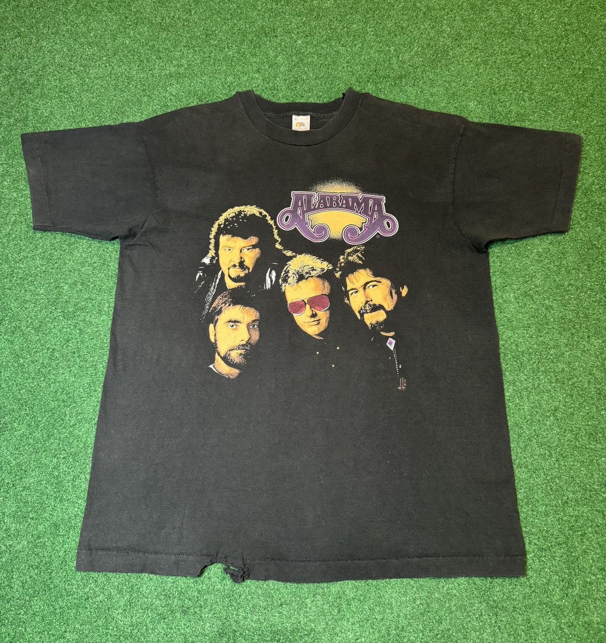 Band Tees × Vintage Vintage 90s Alabama Band Shirt Mens XL Country T Shirt Size US XL / EU 56 / 4 - 1 Thumbnail