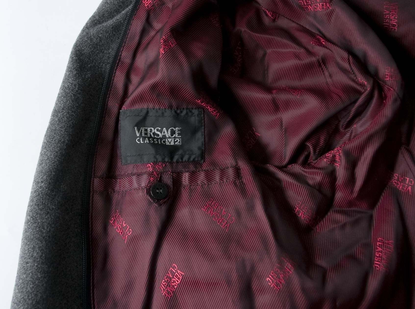 Versace × Vintage Versace Classic V2 Double Layer Jacket + Vest Size 52 Gray Size US L / EU 52-54 / 3 - 4 Thumbnail