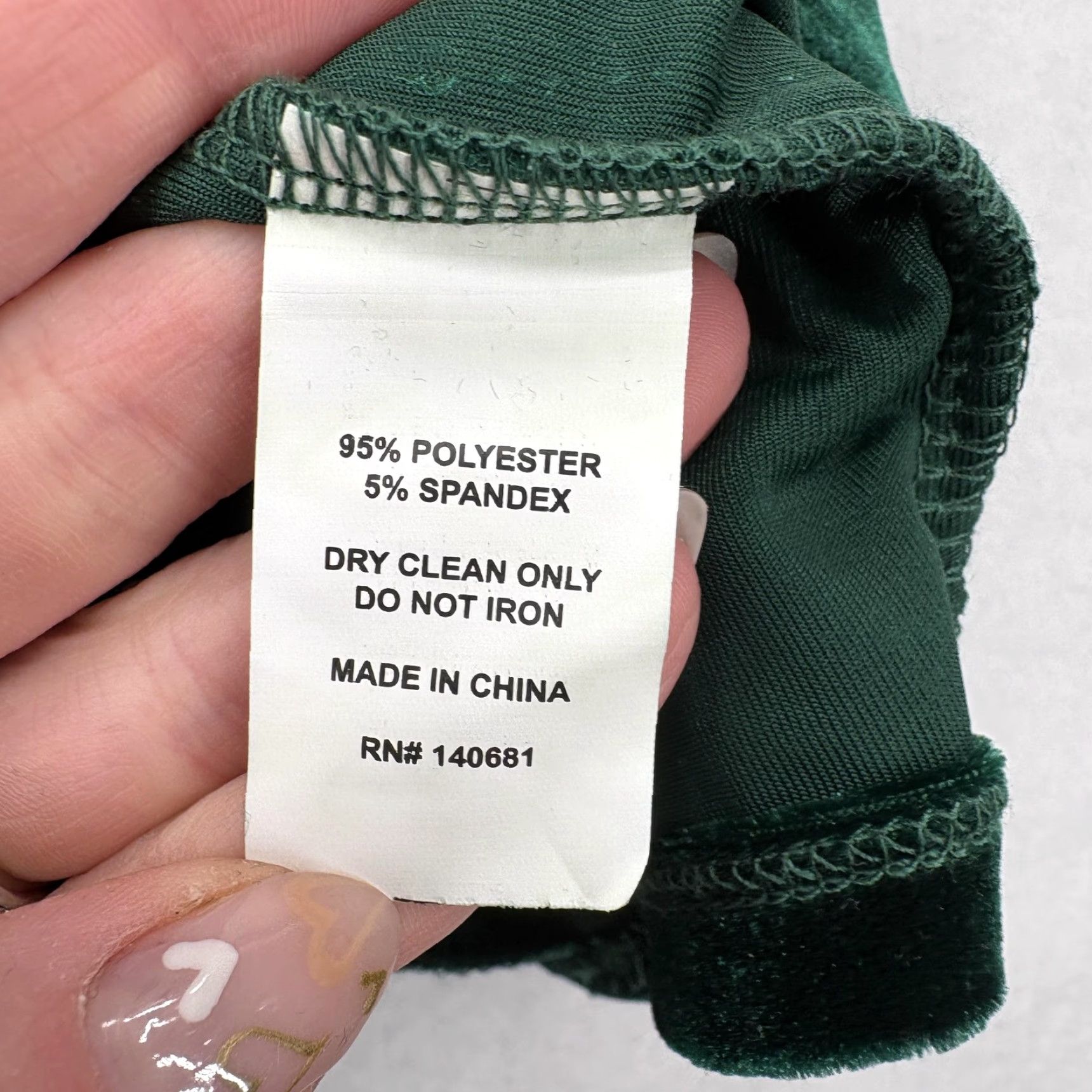 Vintage UniqueVintage Dress Womens XS/2 Green Velvet Short Sleeve Midi Pencil Party NWT Size 26" / US 2 / IT 38 - 6 Thumbnail