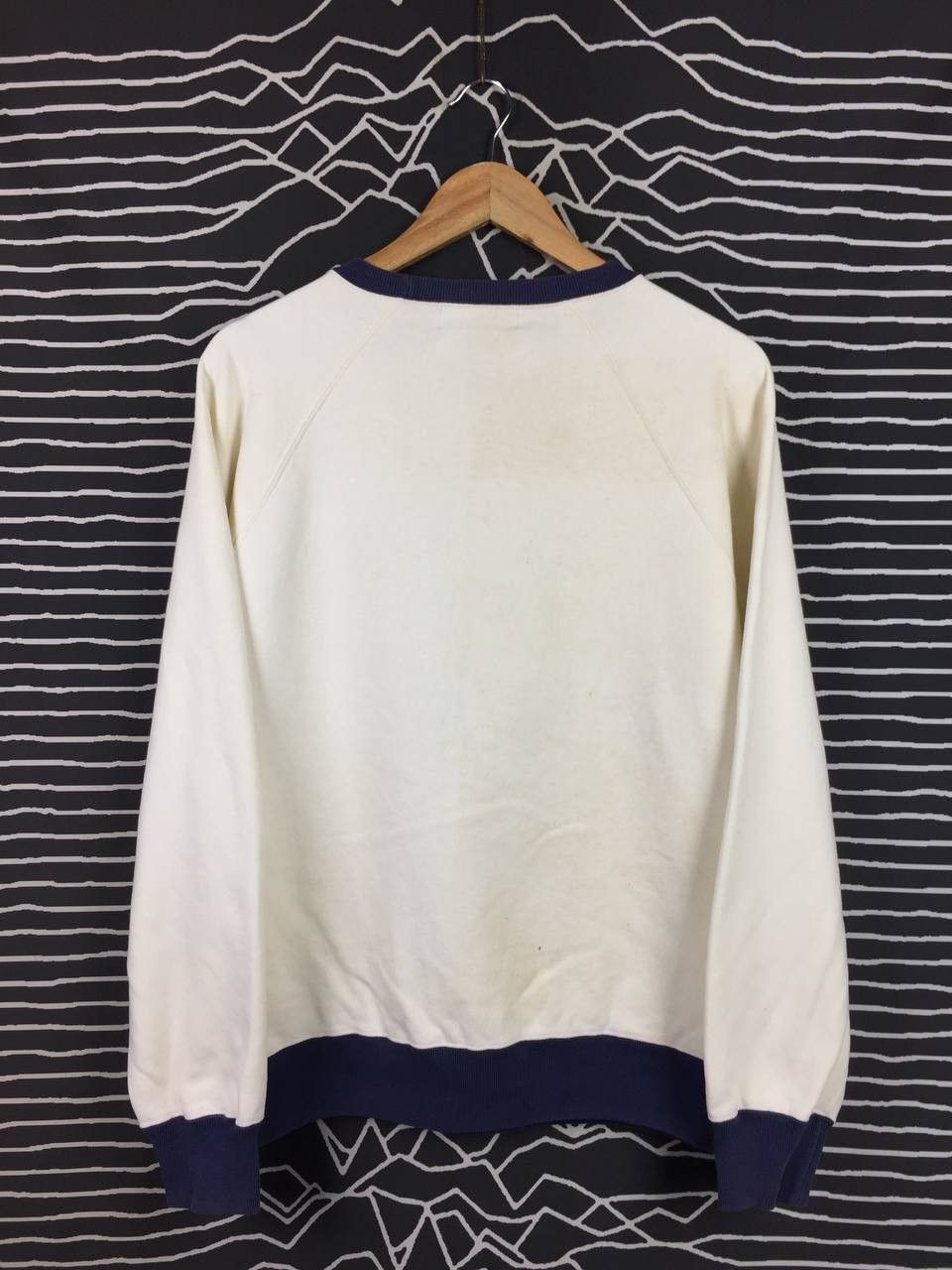 Ralph Lauren Vtg 90s Ralph Lauren Cream Golf Crest Logo Sweatshirt Size M Size US M / EU 48-50 / 2 - 15 Thumbnail