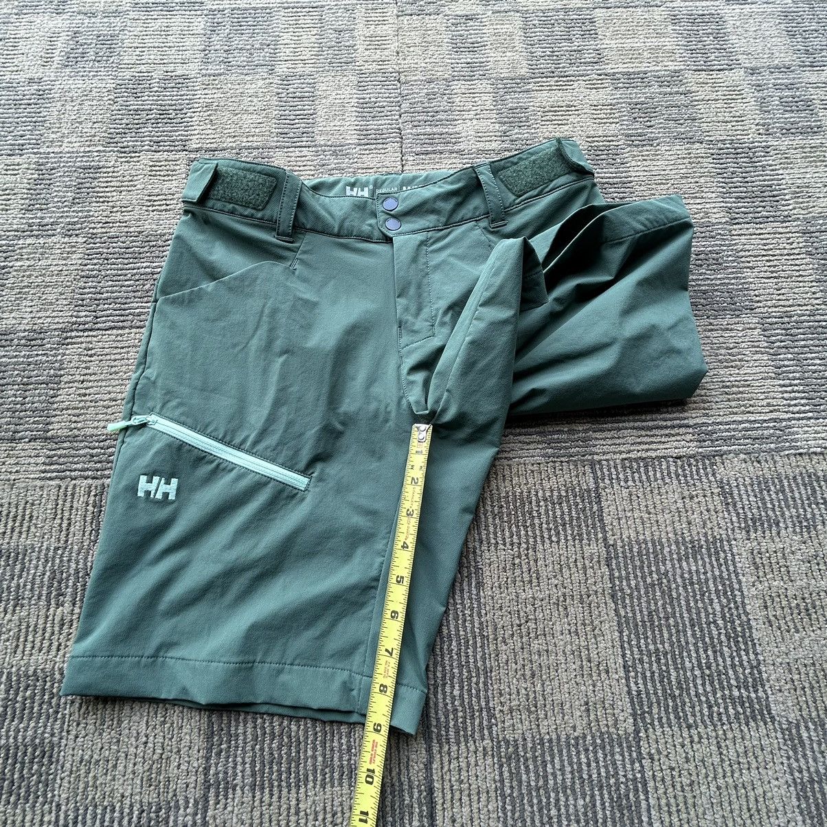Helly Hansen Helly Hansen Soft Shell Hiking Outdoors Green Shorts Size US 32 / EU 48 - 7 Thumbnail