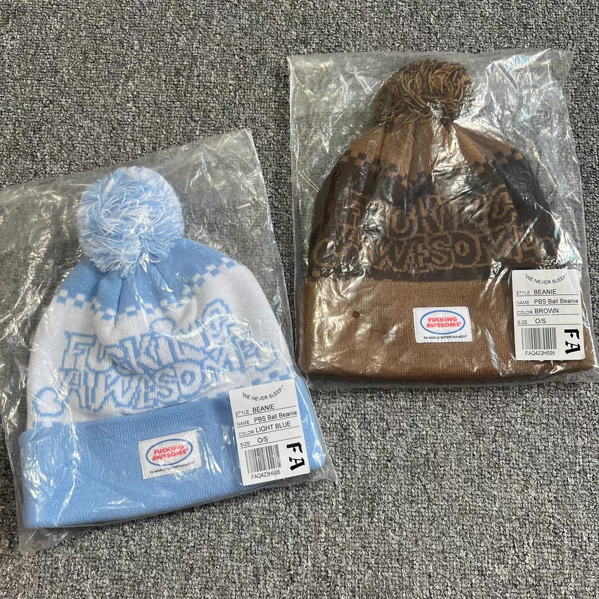 Fucking Awesome Fucking Awesome Patch Embroidered Pom-Pom Knitted Beanie Q7 Size ONE SIZE - 2 Thumbnail