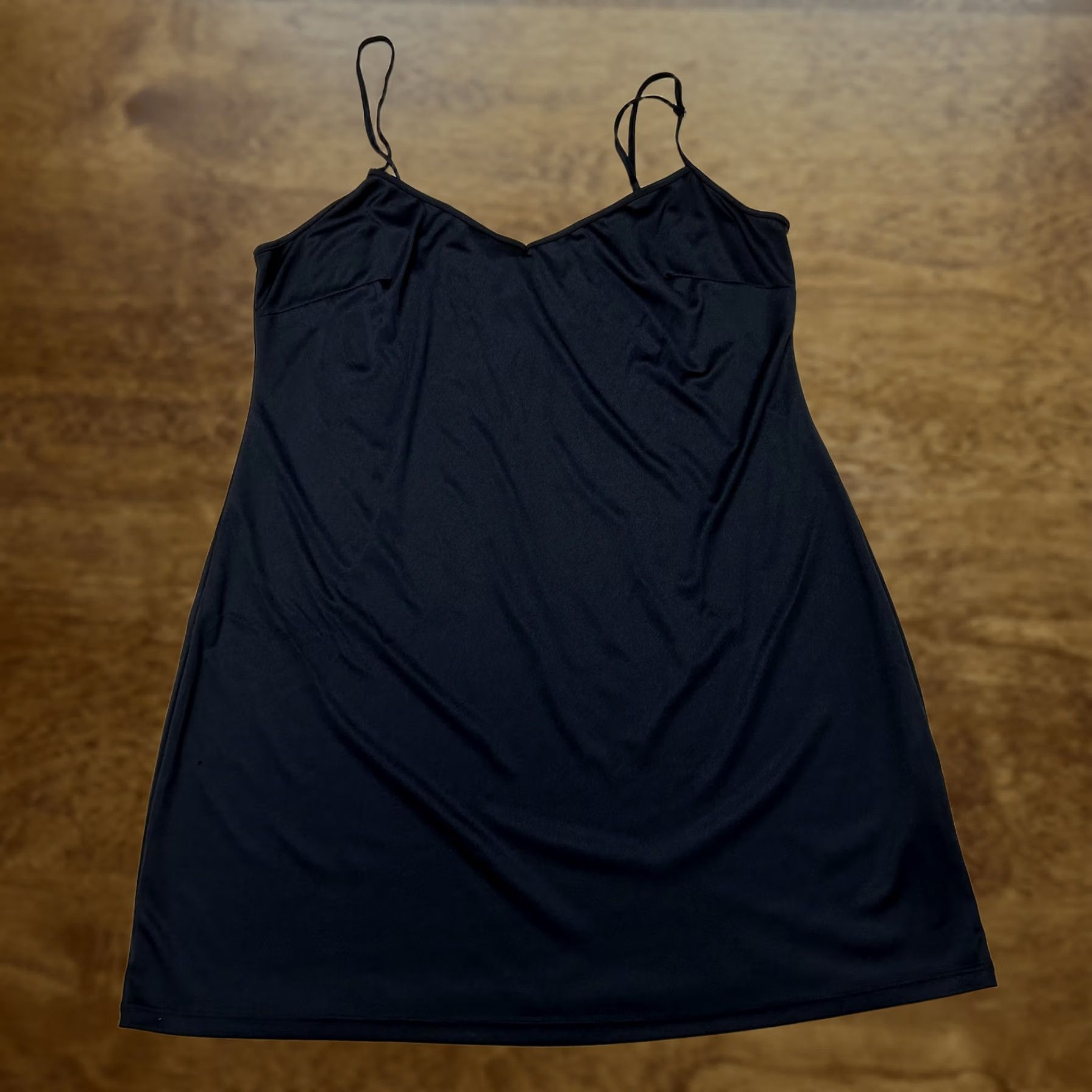 Forever 21 Forever 21 Slip Womens 2X Black Full Plus Adjustable Strap Jersey Lingerie Size XXL / US 16-18 / IT 52-54 - 1 Thumbnail