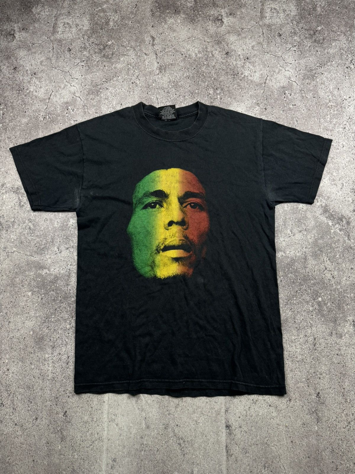 Bob Marley VINTAGE BOB MARLEY 1999 RASTA BLACK SHIRT Y2K MADE IN USA Size US M / EU 48-50 / 2 - 1 Thumbnail
