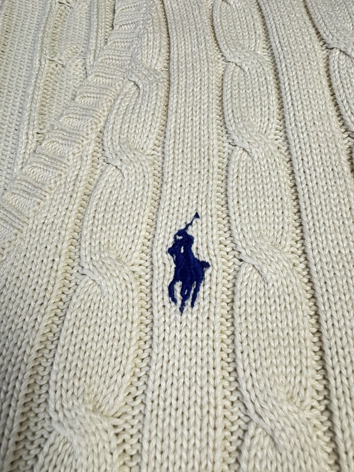 Polo Ralph Lauren Polo Ralph Lauren V-Neck Cable Knit Sweater size L Size L / US 10 / IT 46 - 4 Thumbnail