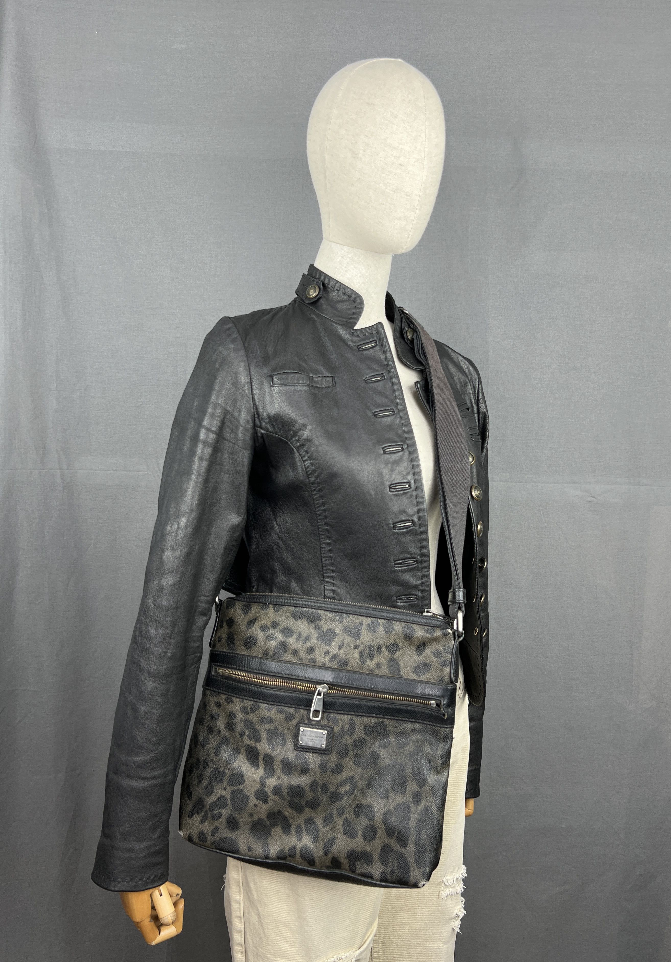 Dolce & Gabbana × Genuine Leather × Vintage Vintage Dolce & Gabbana Animal Print Messenger Bag Size ONE SIZE - 3 Thumbnail