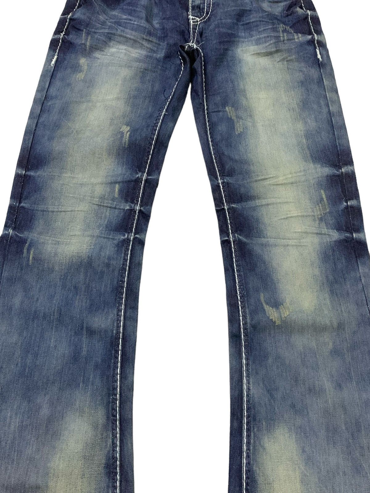 True Religion True Religion Billy Giant Big T Stitch Enzyme Flared Jeans Size US 30 / EU 46 - 6 Thumbnail